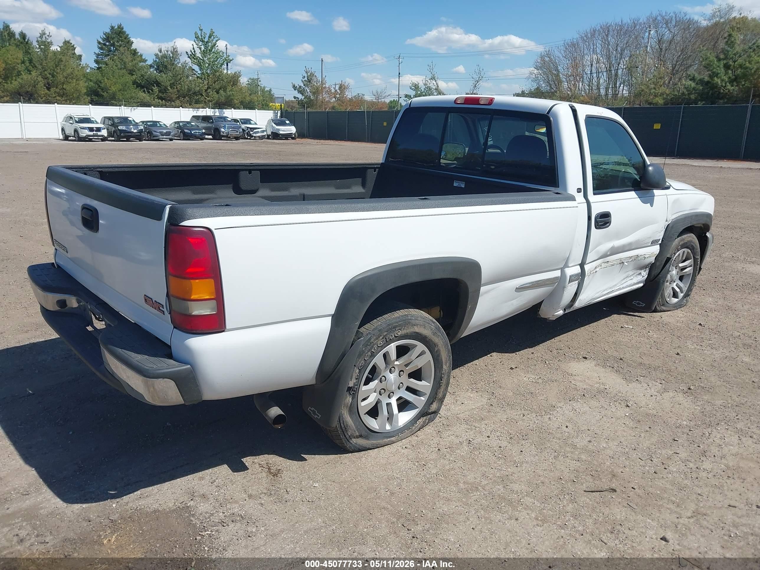2000 Gmc Sierra 1500 Sl White vin: 1GTEC14W9YZ154621