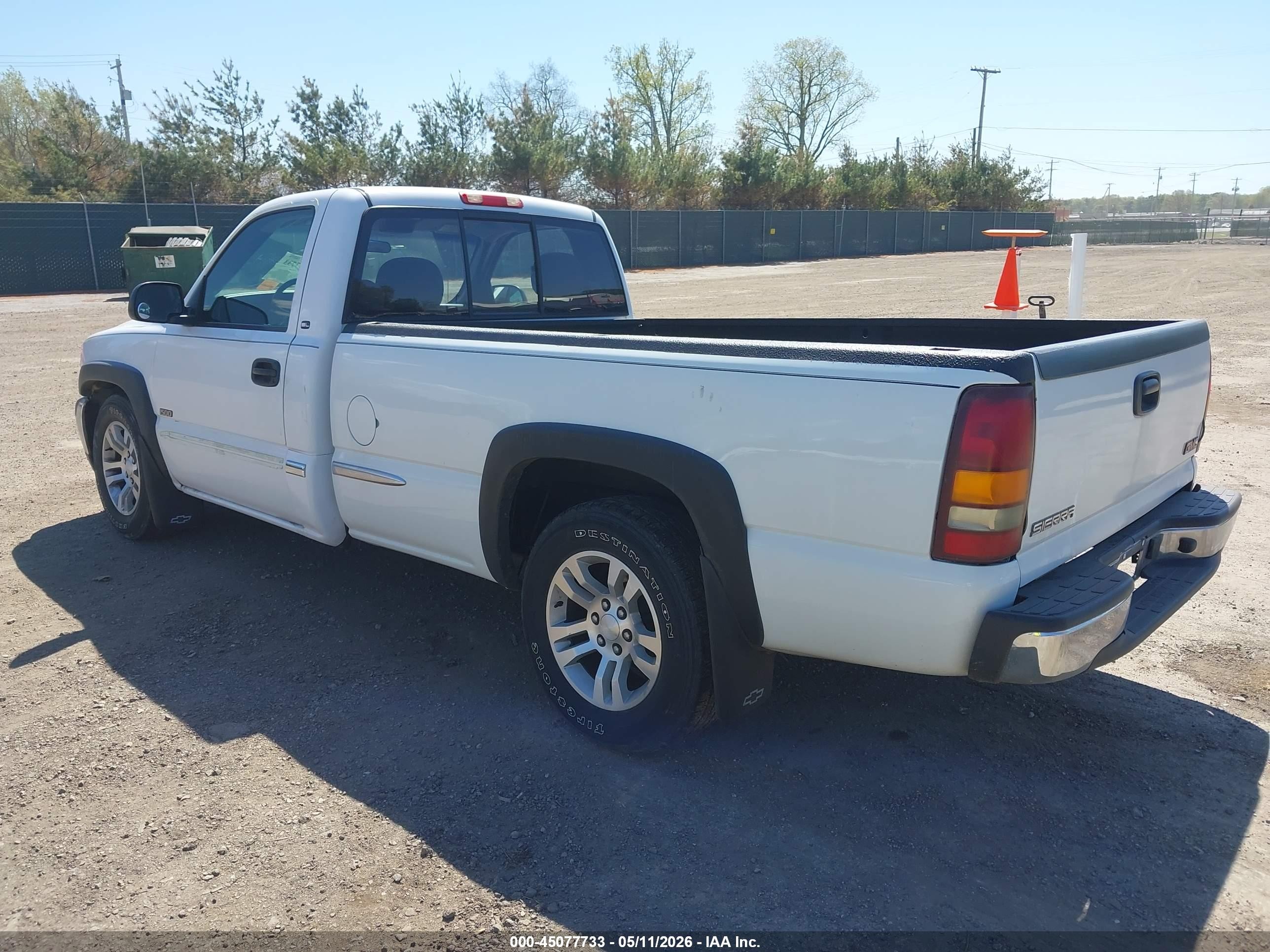 2000 Gmc Sierra 1500 Sl White vin: 1GTEC14W9YZ154621
