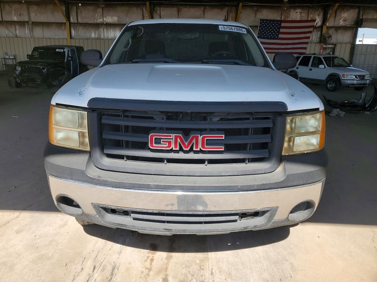 2008 Gmc Sierra C1500 White vin: 1GTEC14X18Z158543