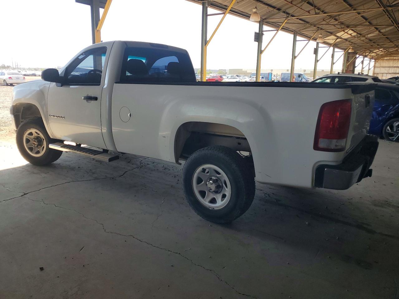 2008 Gmc Sierra C1500 White vin: 1GTEC14X18Z158543