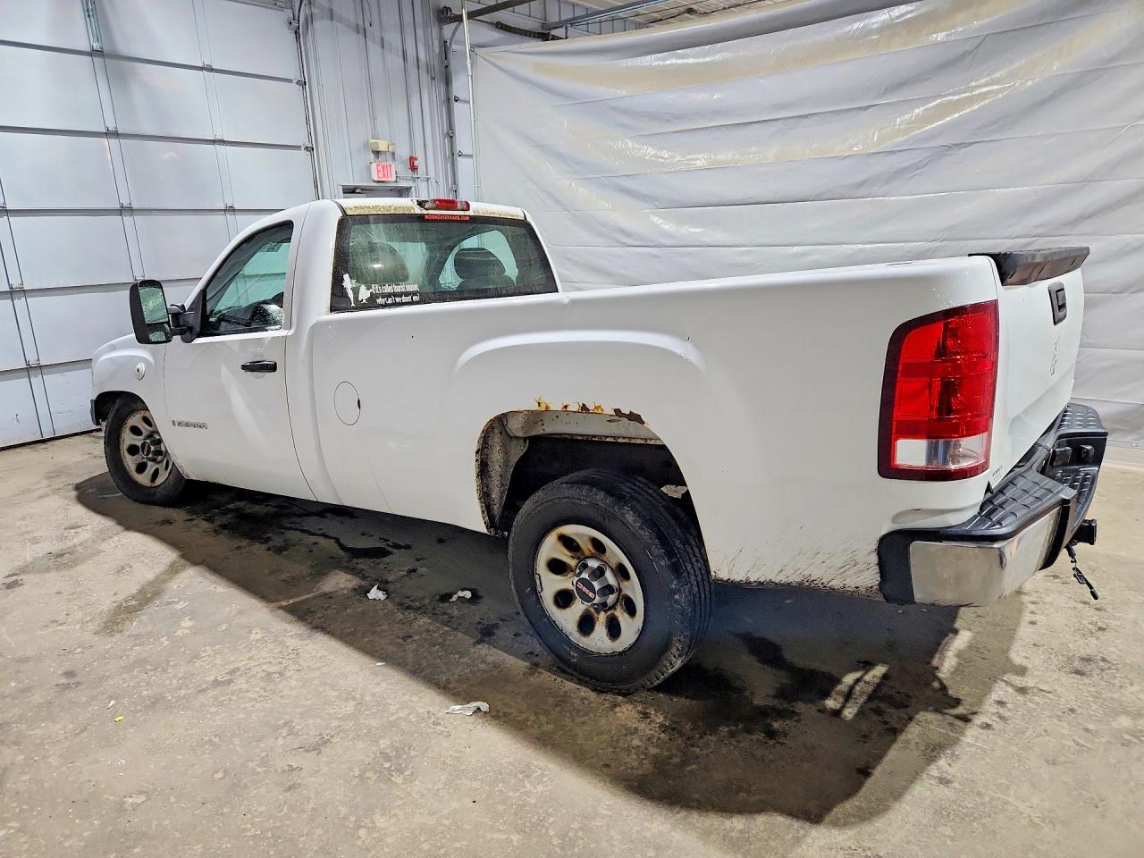 2008 Gmc Sierra C1500 White vin: 1GTEC14X18Z273921