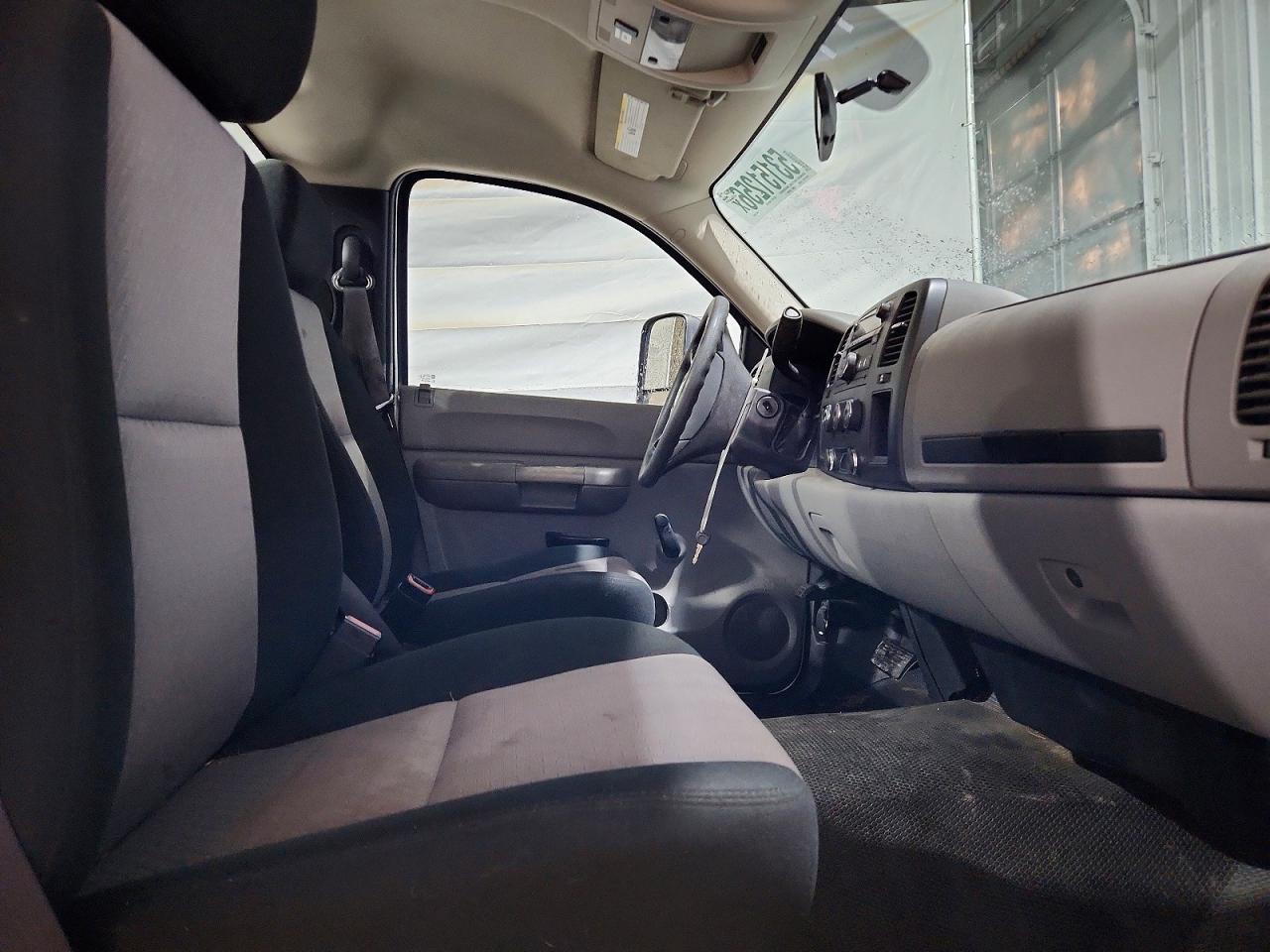 2008 Gmc Sierra C1500 White vin: 1GTEC14X18Z273921