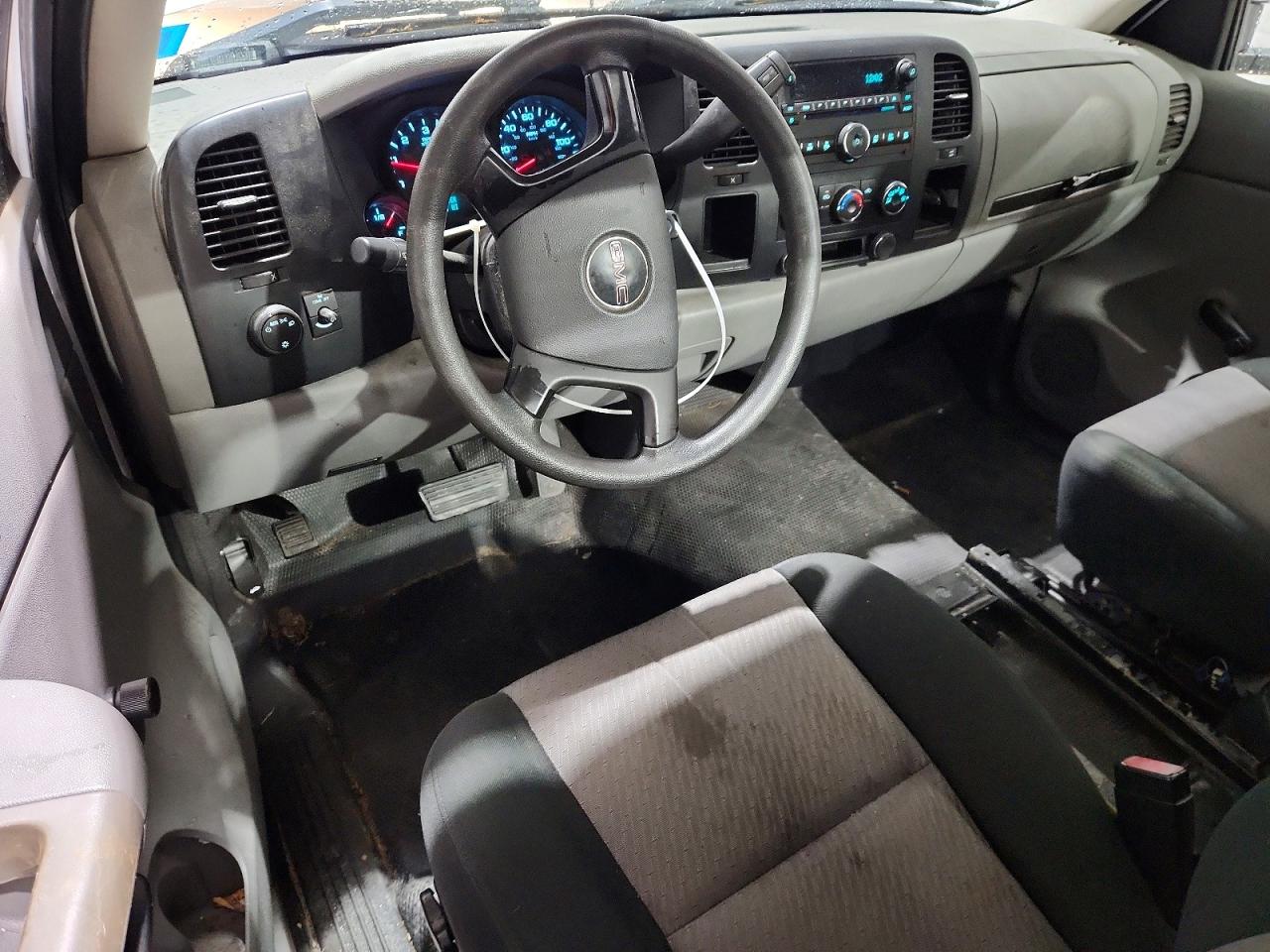 2008 Gmc Sierra C1500 White vin: 1GTEC14X18Z273921