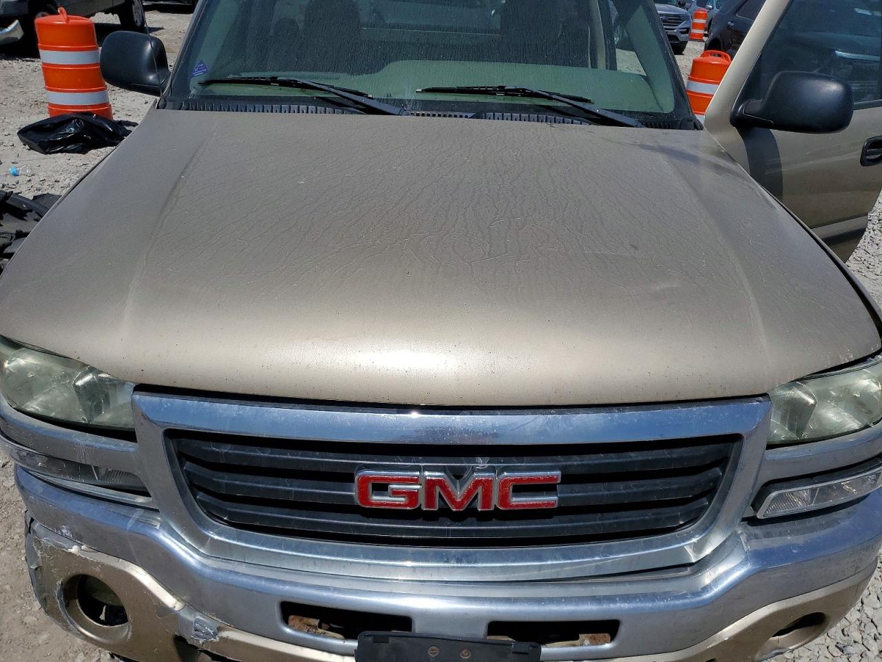 2004 Gmc New Sierra C1500 Tan vin: 1GTEC14X24Z289068
