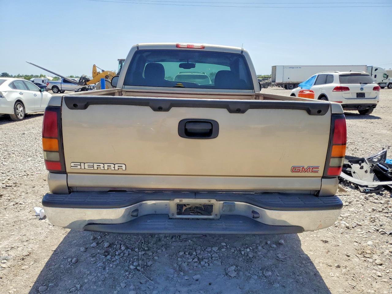 2004 Gmc New Sierra C1500 Tan vin: 1GTEC14X24Z289068