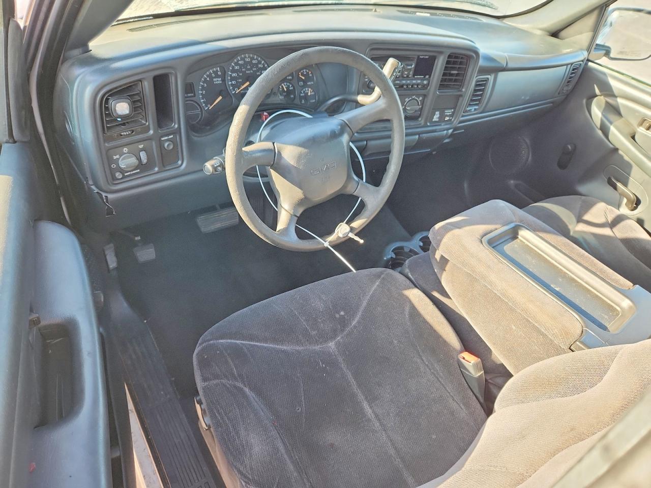 2002 Gmc New Sierra C1500 White vin: 1GTEC14X42Z173433