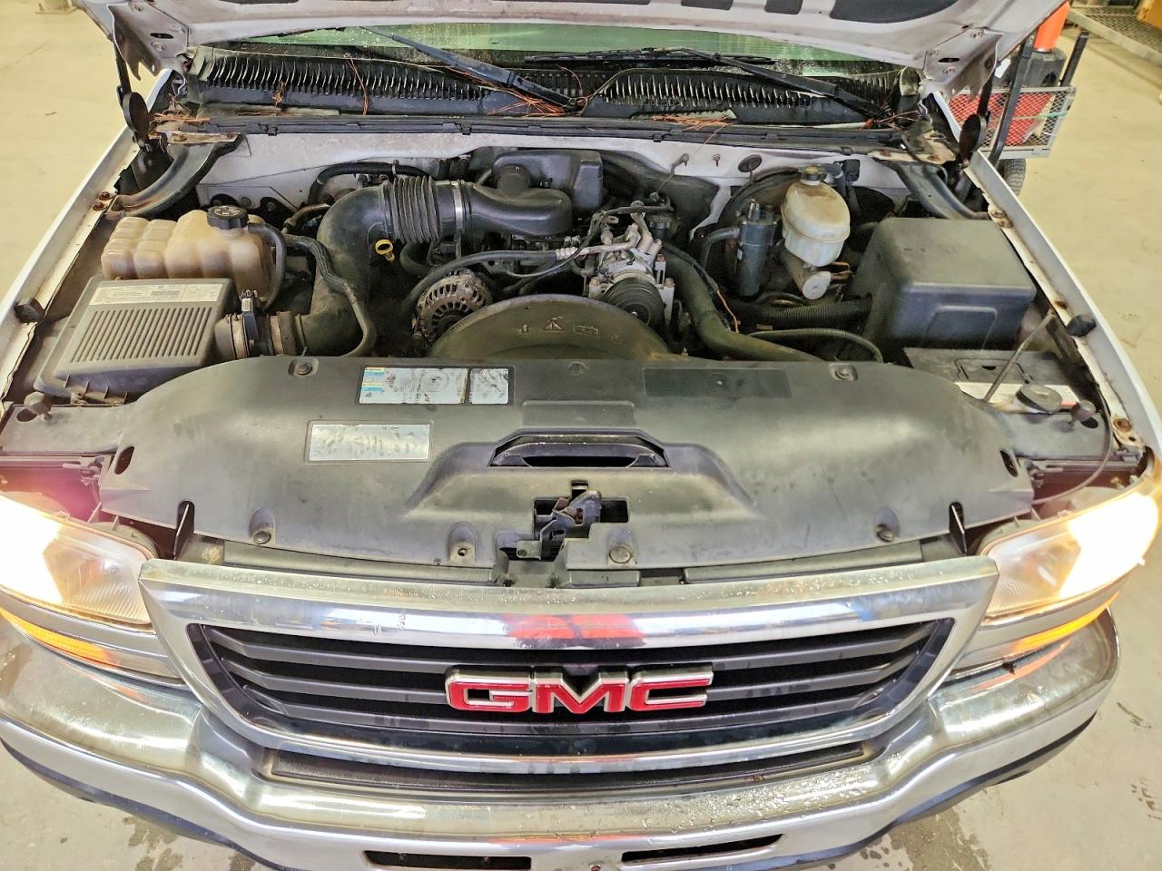 2003 Gmc New Sierra C1500 White vin: 1GTEC14X43Z225094