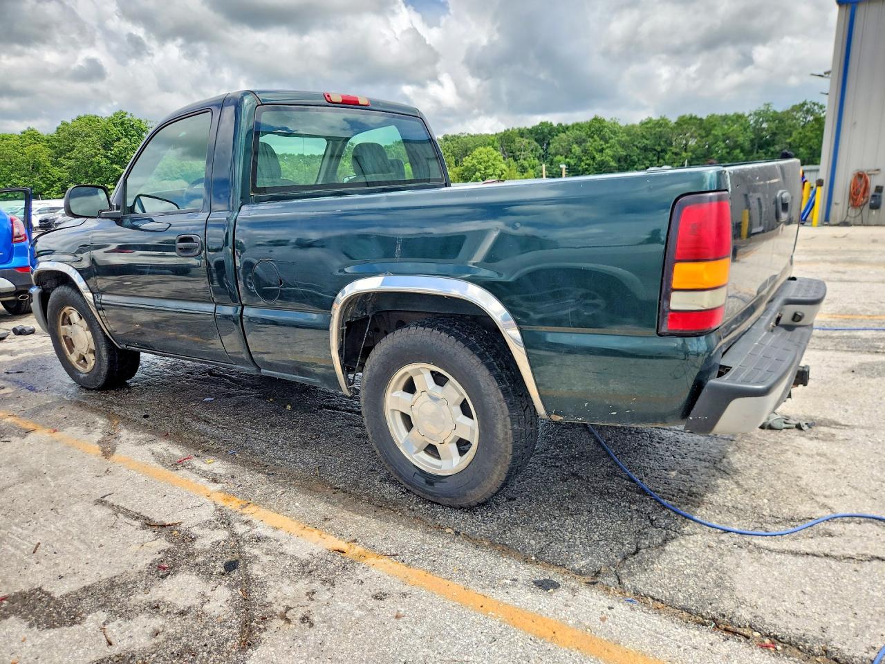 2005 Gmc New Sierra C1500 Green vin: 1GTEC14X55Z324560
