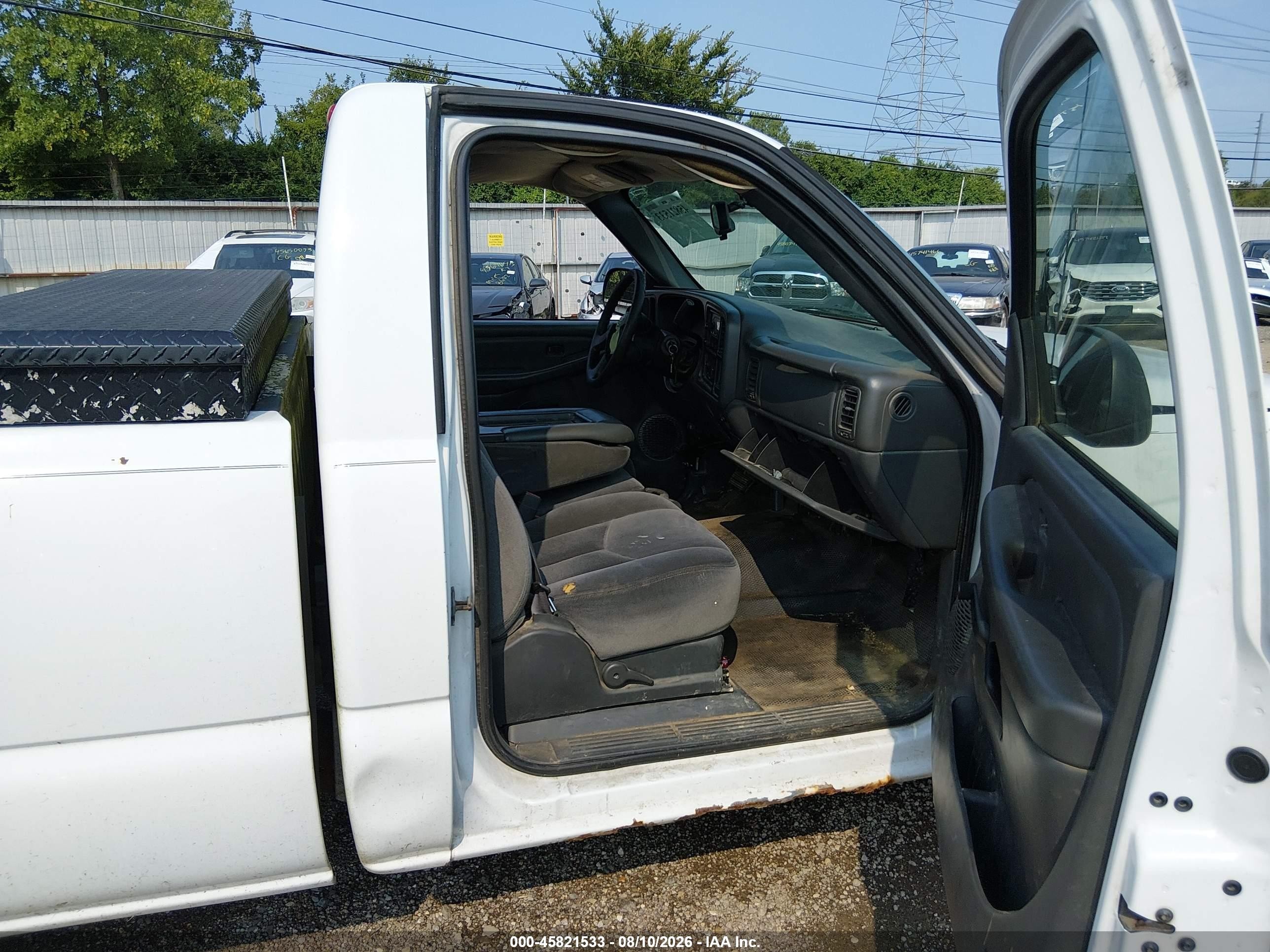 2007 Gmc Sierra 1500 Classic Work Truck White vin: 1GTEC14X57Z176882