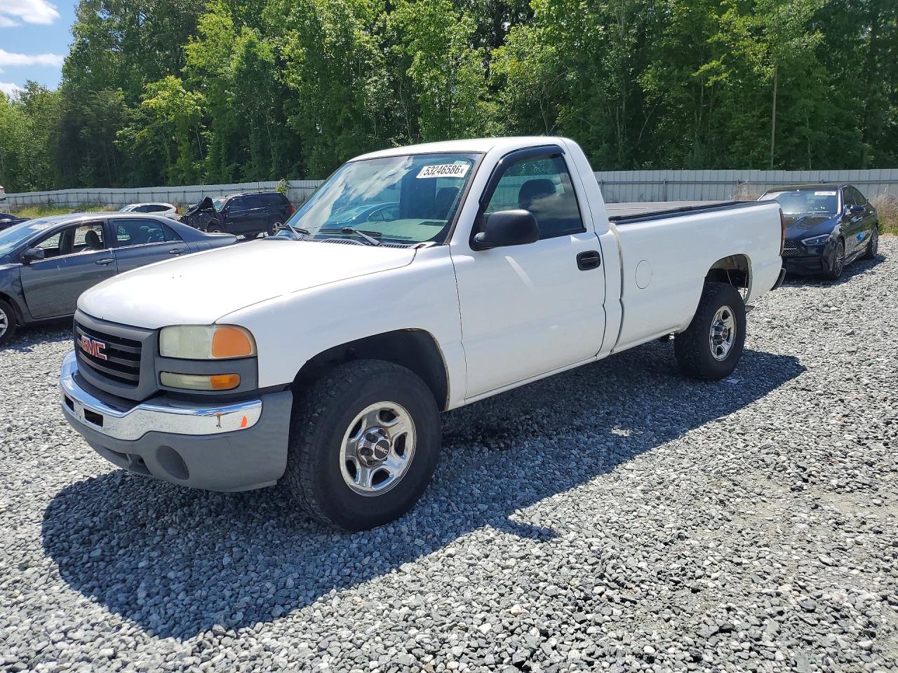2004 Gmc New Sierra C1500 White vin: 1GTEC14X64Z323030