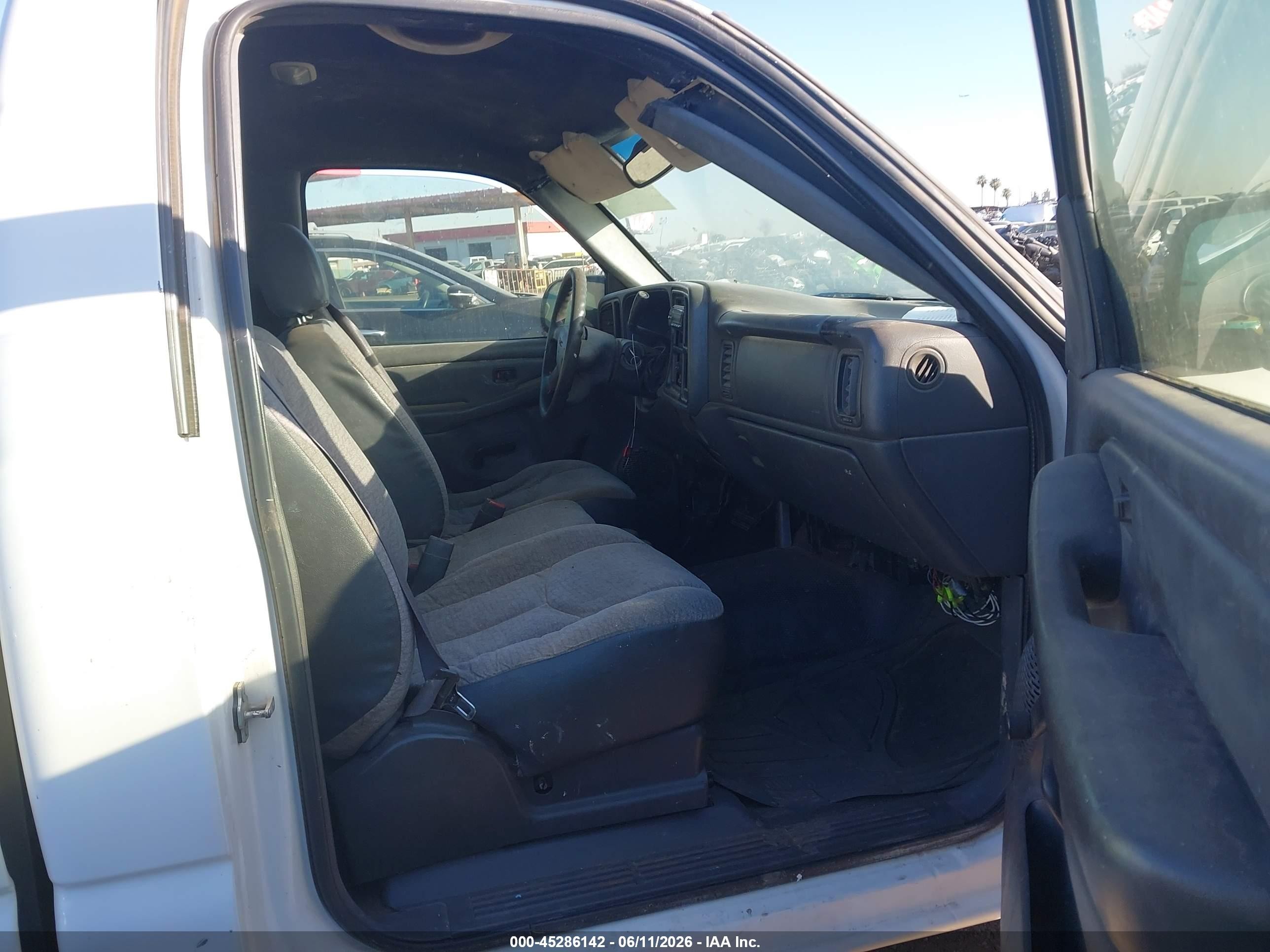 2004 Gmc Sierra 1500 Work Truck White vin: 1GTEC14X64Z344833