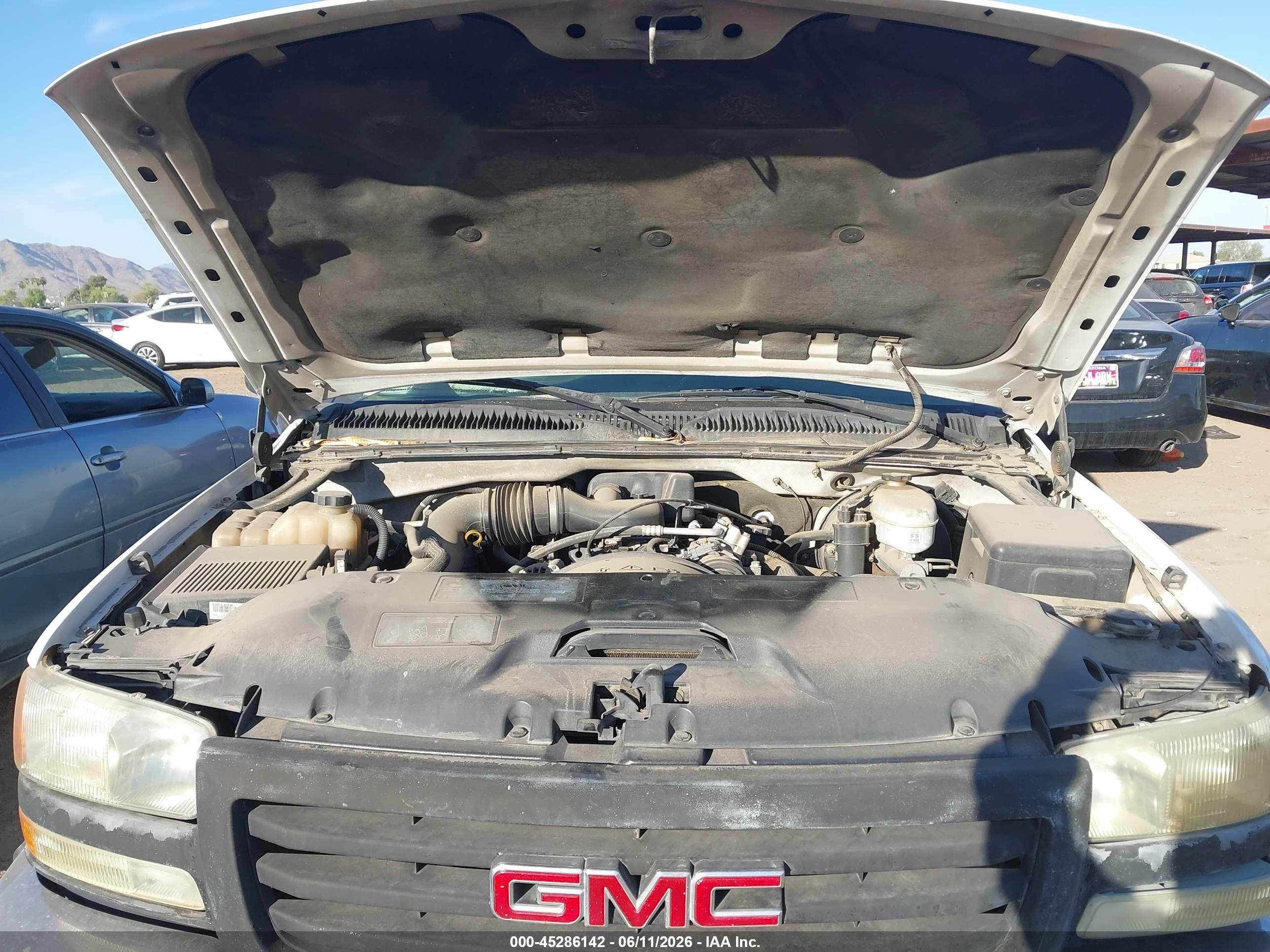 2004 Gmc Sierra 1500 Work Truck White vin: 1GTEC14X64Z344833