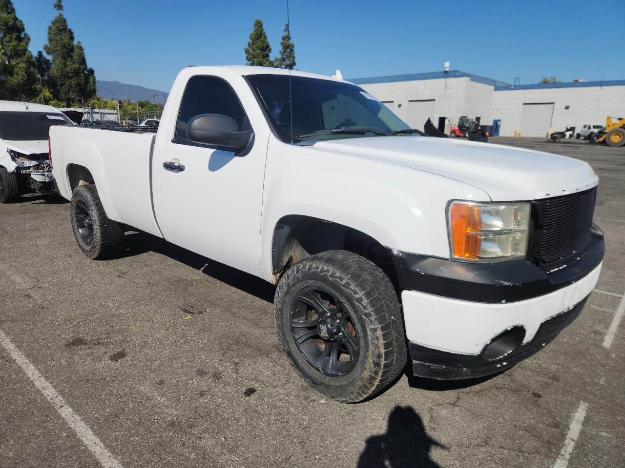 2008 Gmc Sierra C1500 White vin: 1GTEC14X68Z126834