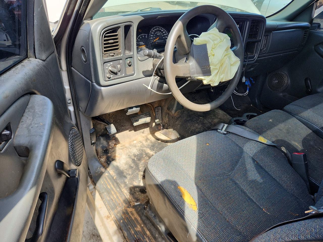 2006 Gmc New Sierra C1500 Silver vin: 1GTEC14X76Z126354
