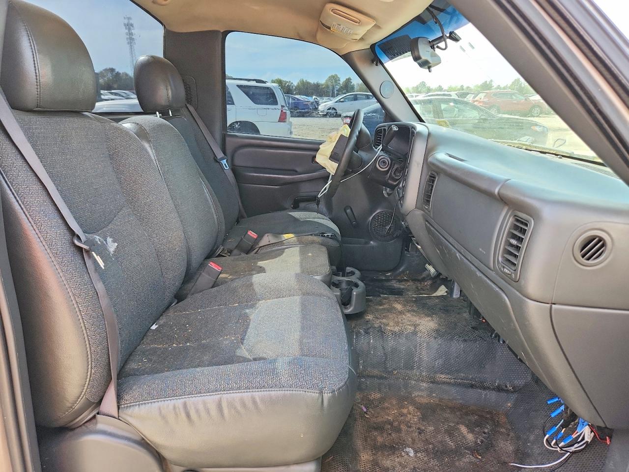 2006 Gmc New Sierra C1500 Silver vin: 1GTEC14X76Z126354