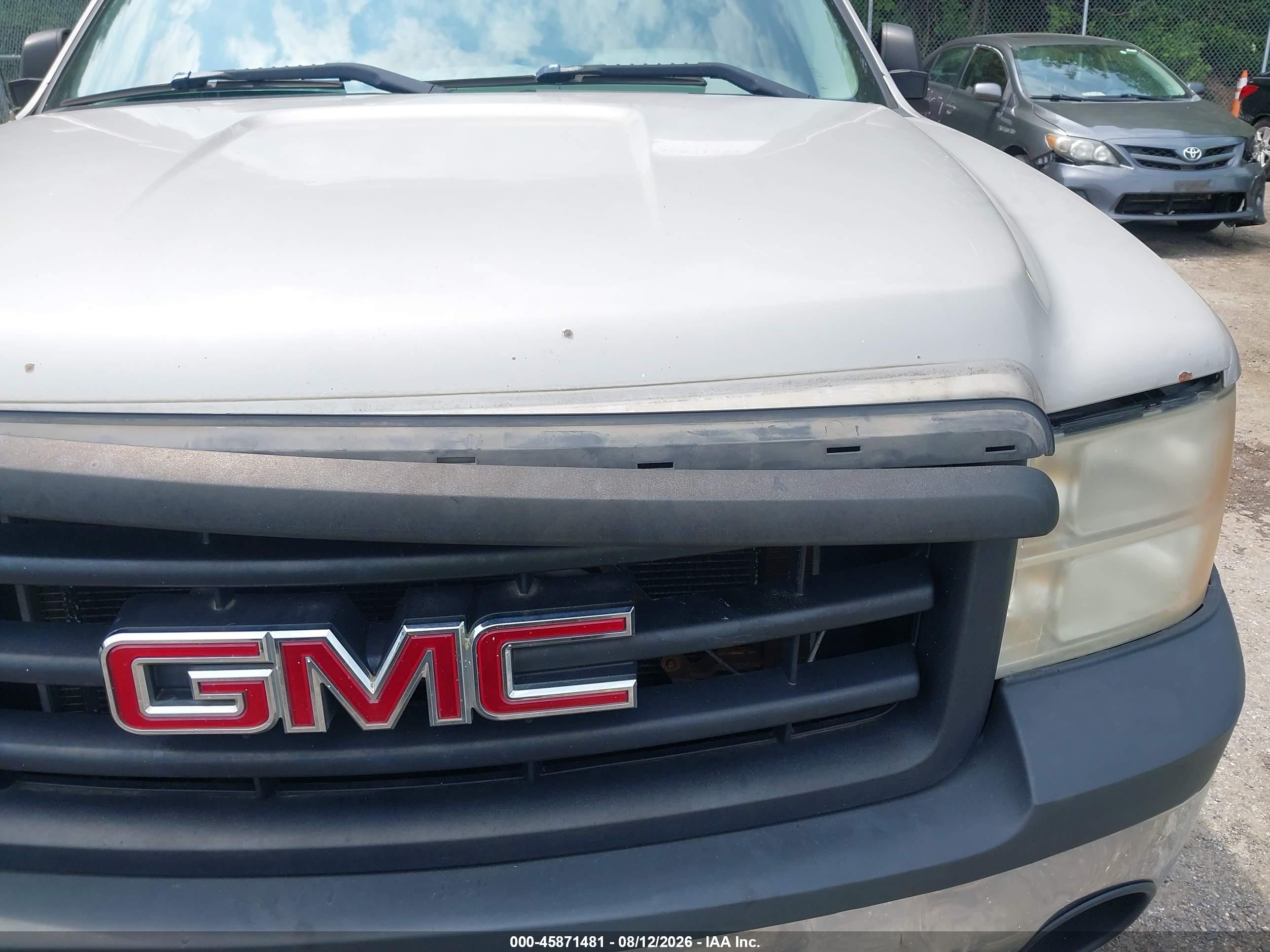 2008 Gmc Sierra 1500 Work Truck Silver vin: 1GTEC14X78Z214534