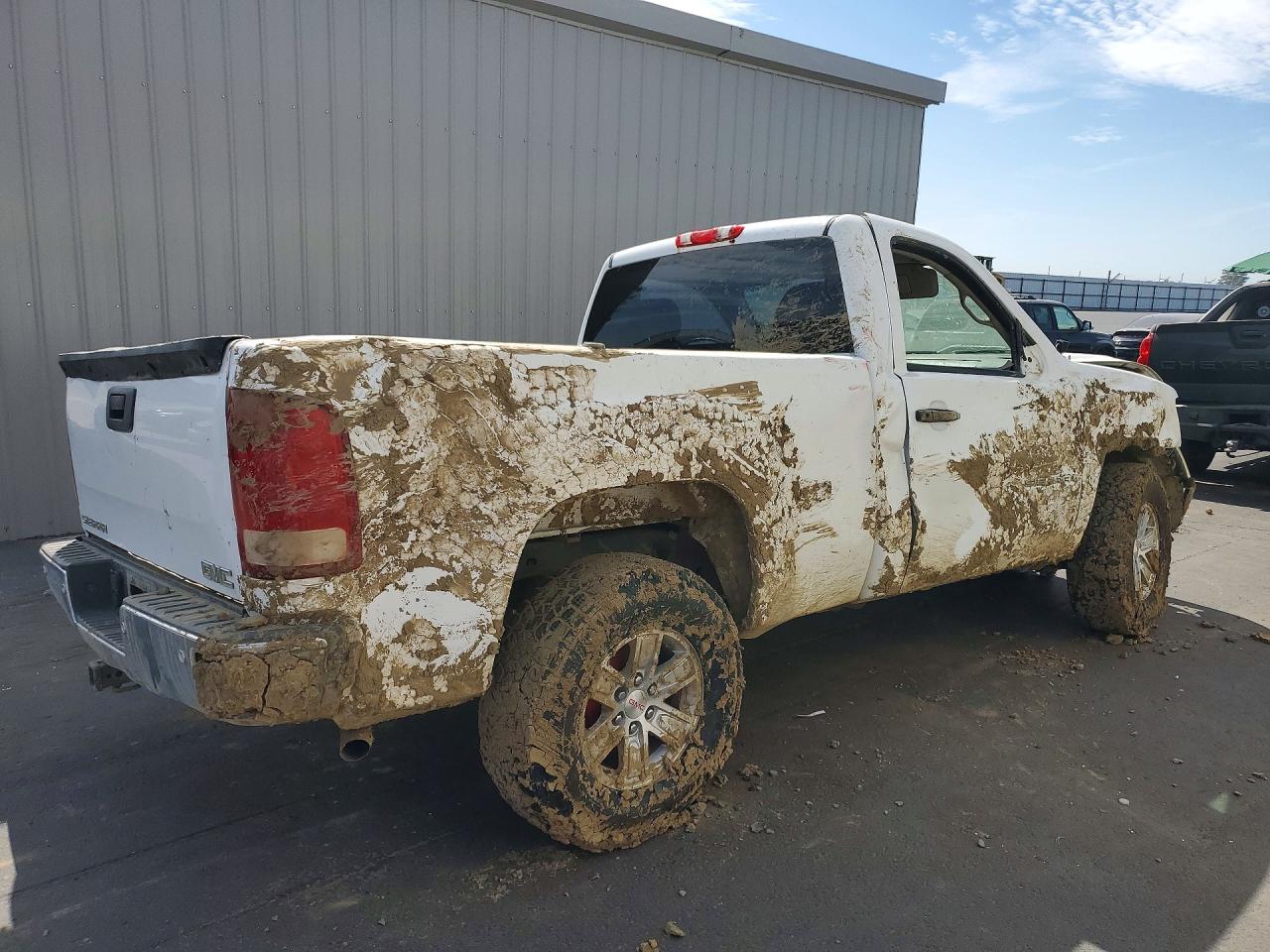 2009 Gmc Sierra C1500 White vin: 1GTEC14X79Z213658