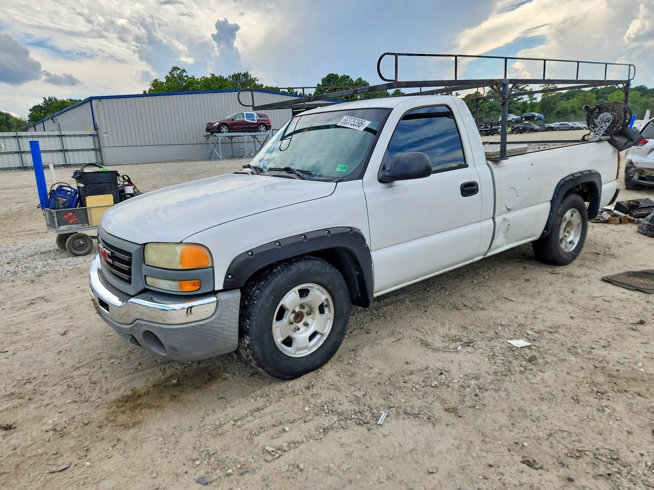2004 Gmc New Sierra C1500 White vin: 1GTEC14X84Z107910