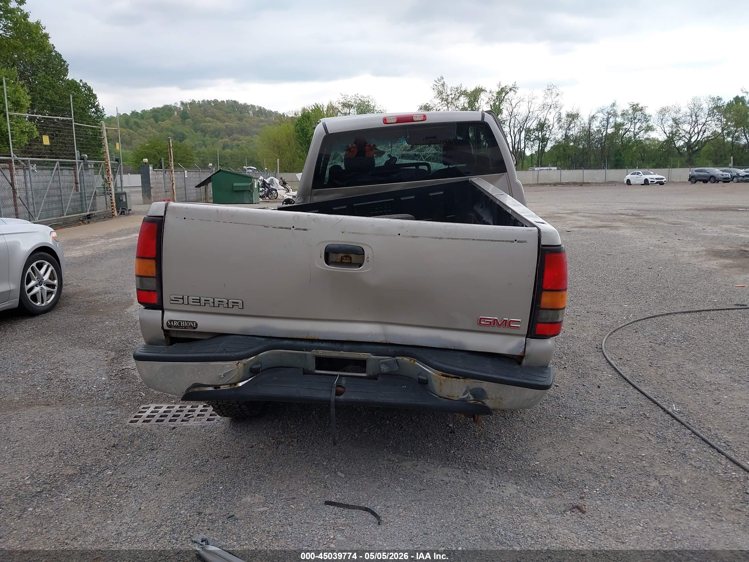2005 Gmc Sierra 1500 Work Truck Gray vin: 1GTEC14X95Z237616