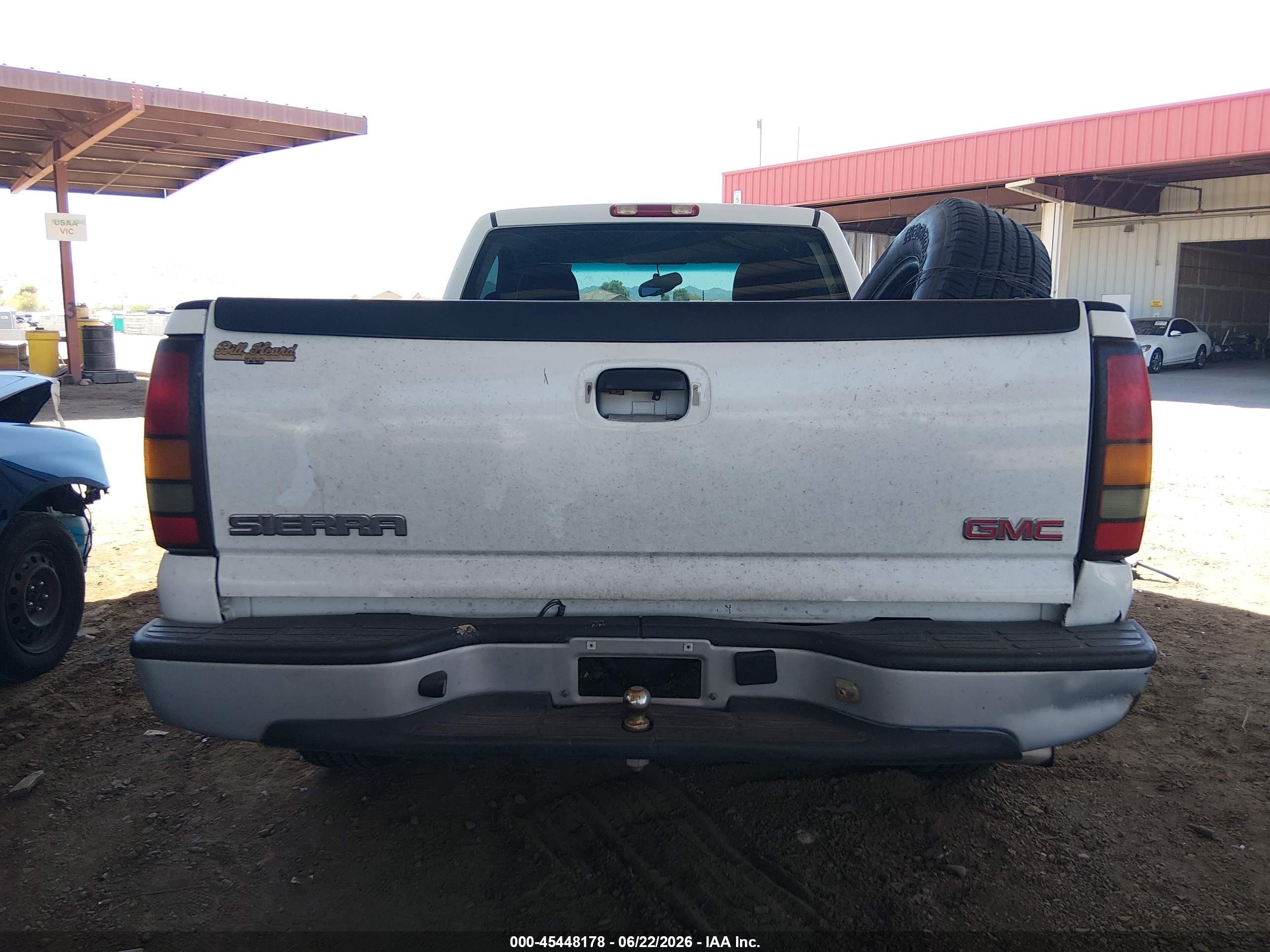 2006 Gmc Sierra 1500 Work Truck White vin: 1GTEC14XX6Z157775