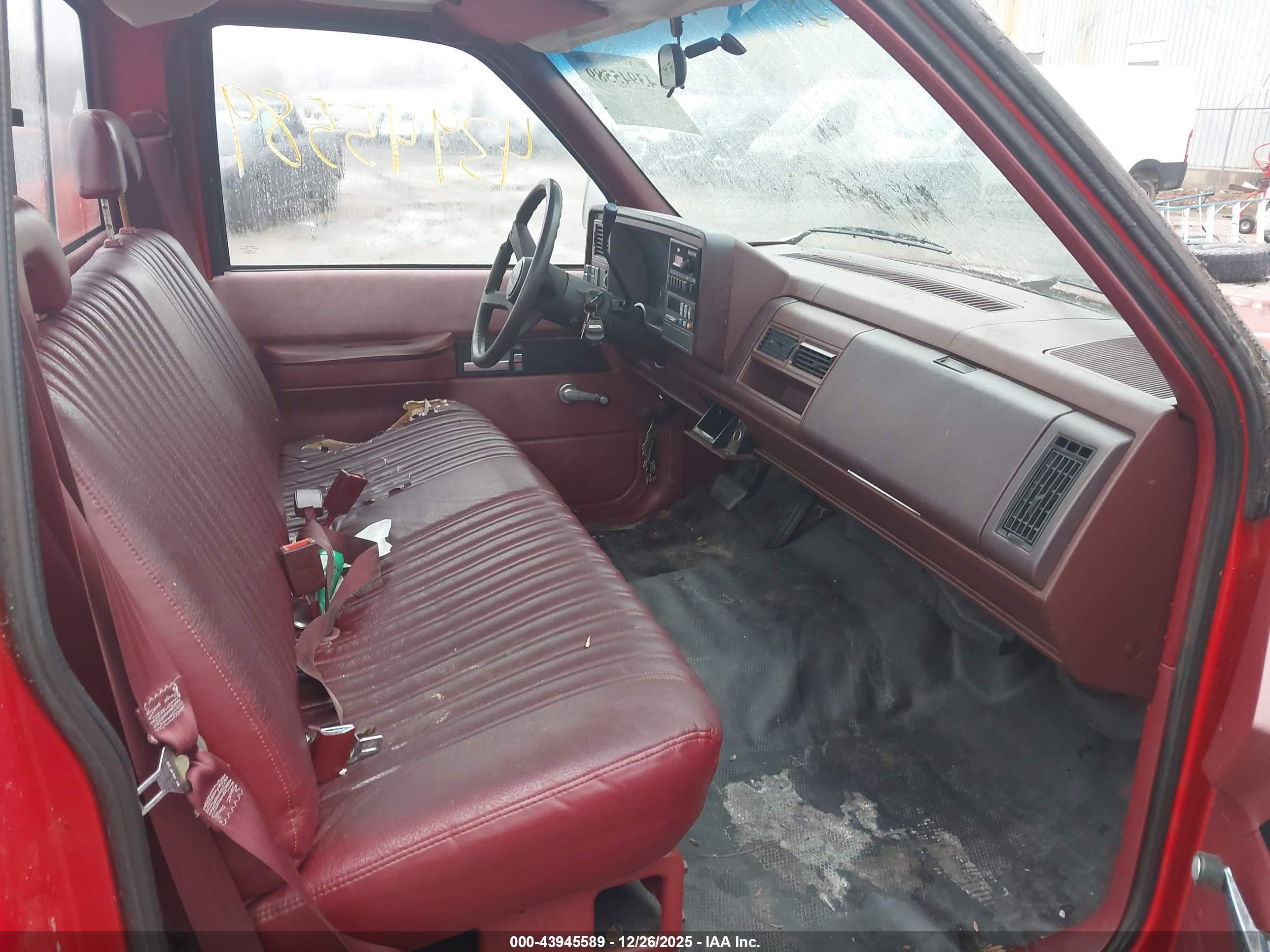 1992 Gmc Sierra C1500 Красный vin: 1GTEC14Z3NZ531756