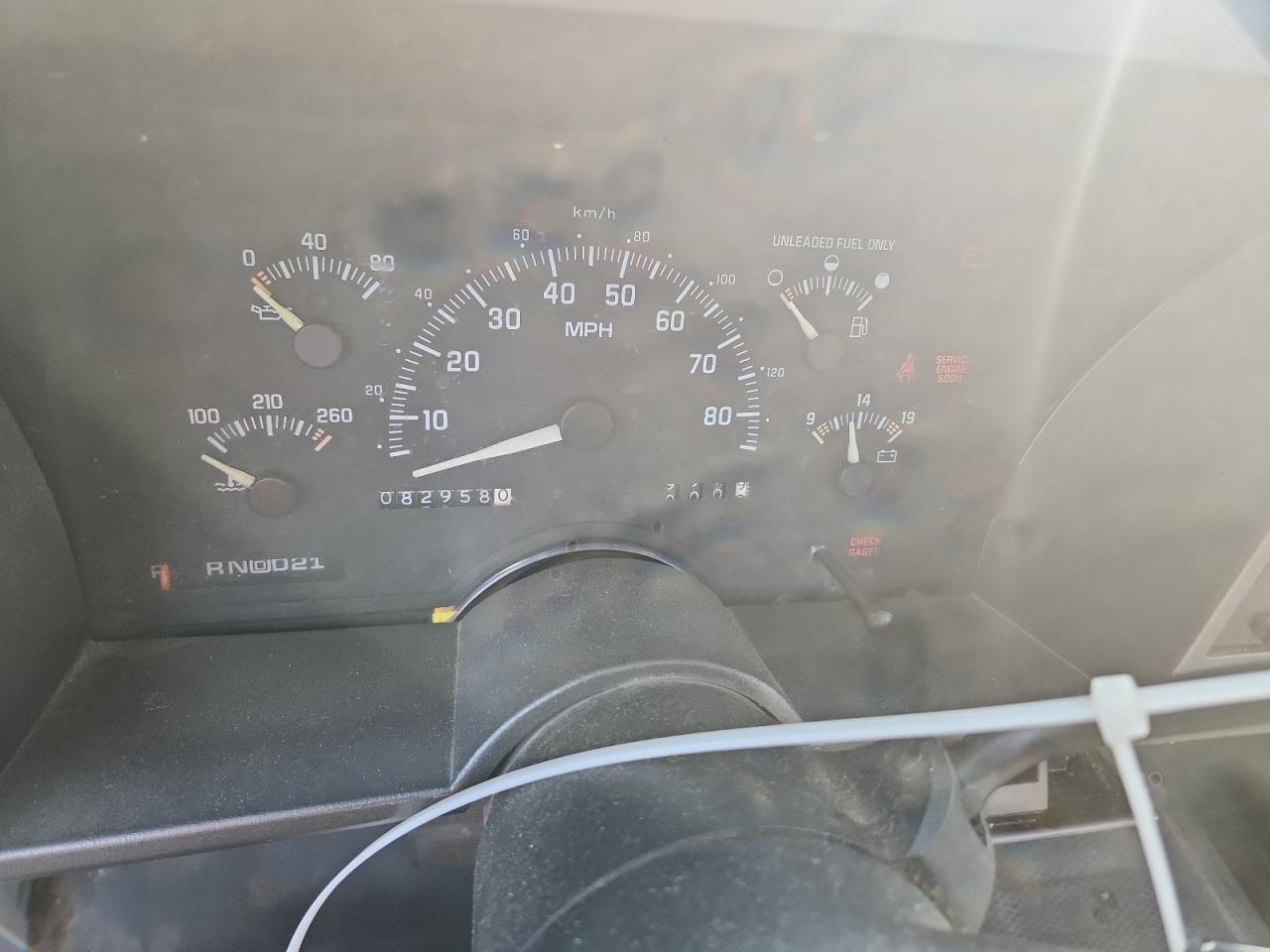 1992 Gmc Sierra C1500 Green vin: 1GTEC14Z4NE528565