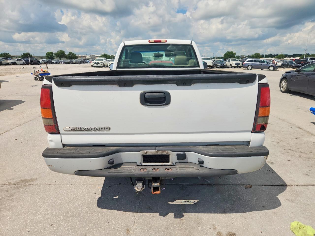 2006 Gmc New Sierra C1500 Белый vin: 1GTEC14Z76E218993