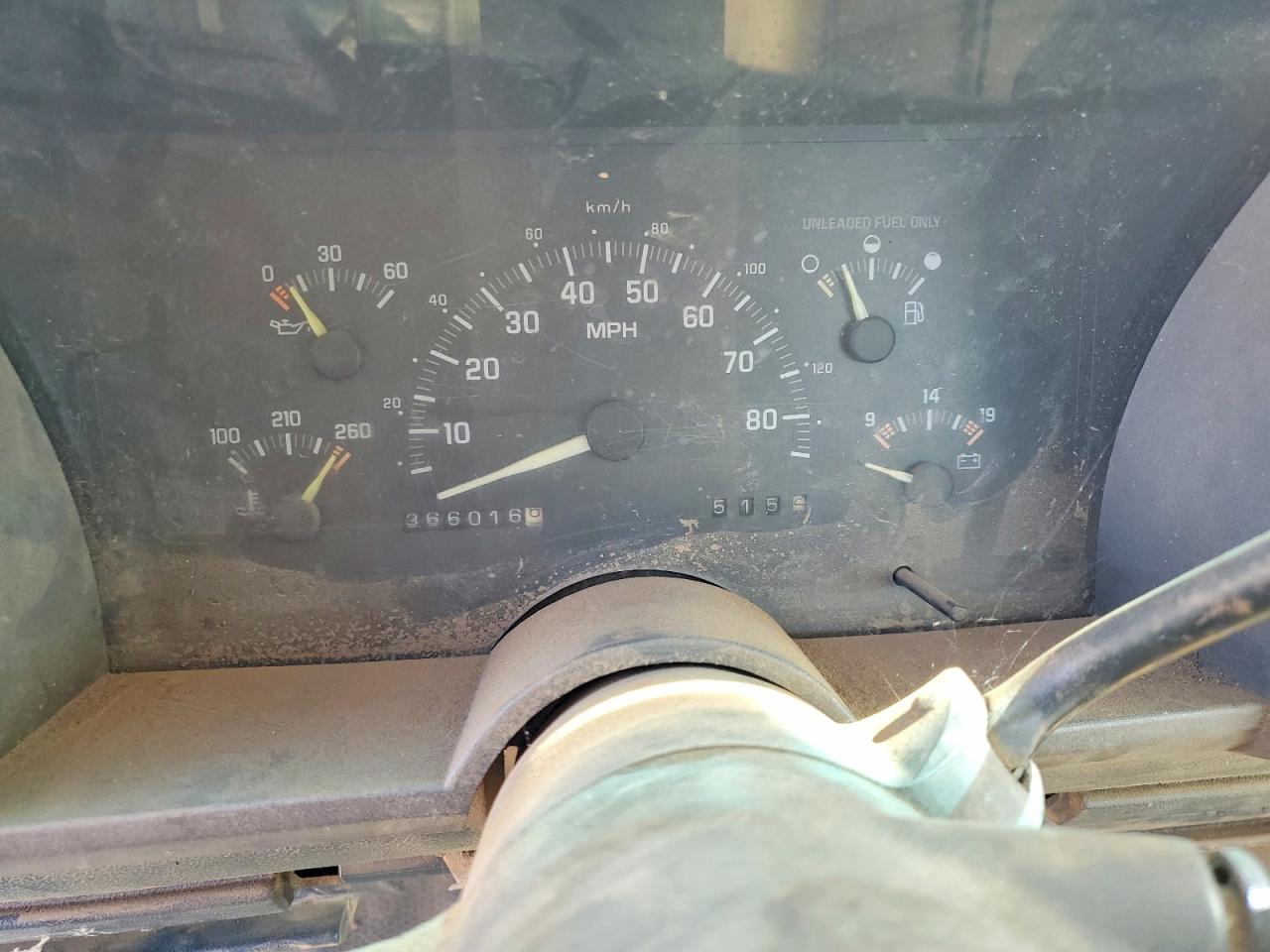 1993 Gmc Sierra C1500 White vin: 1GTEC14Z7PE503047