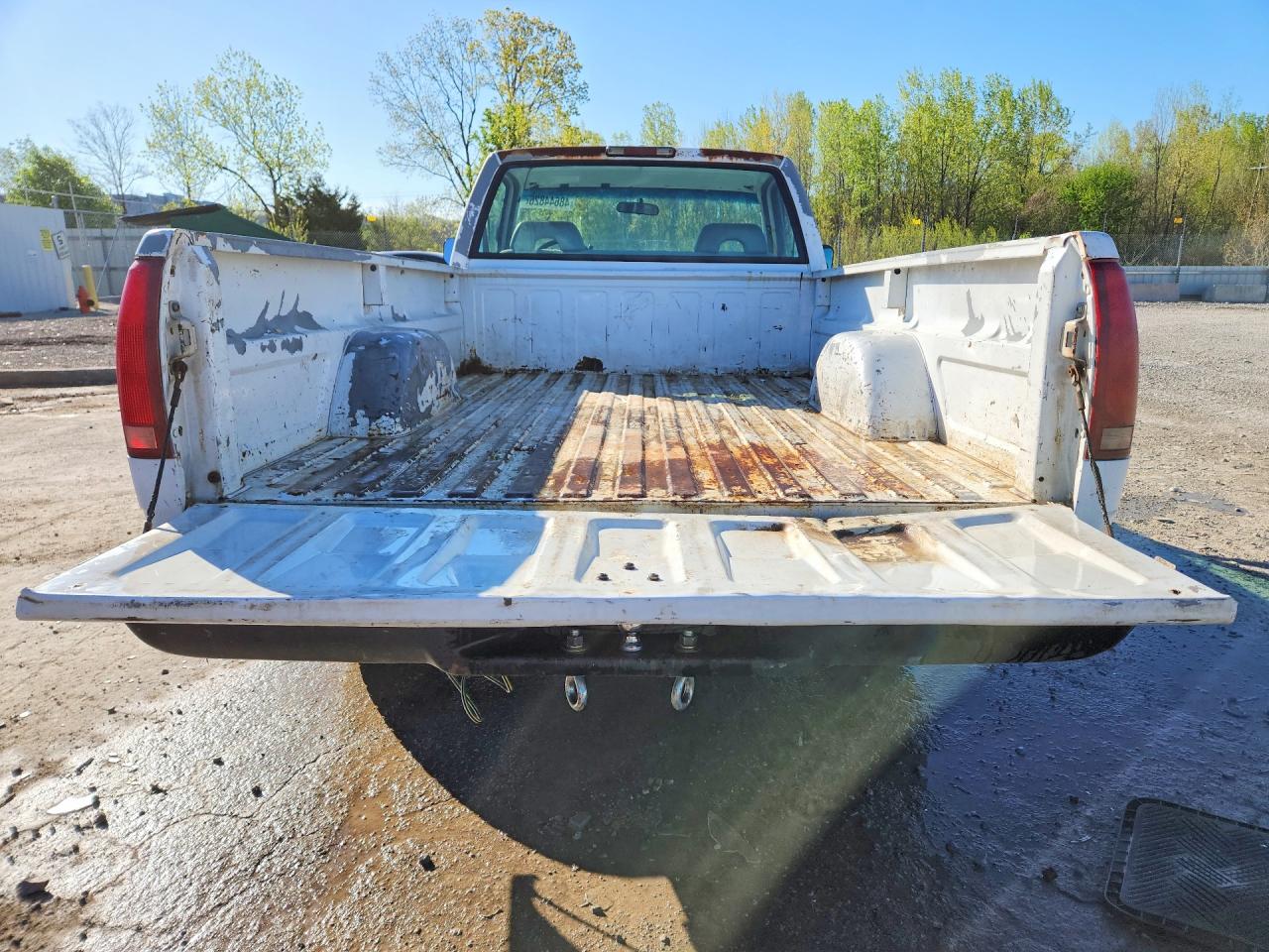 1994 Gmc Sierra C1500 White vin: 1GTEC14Z8RZ521648