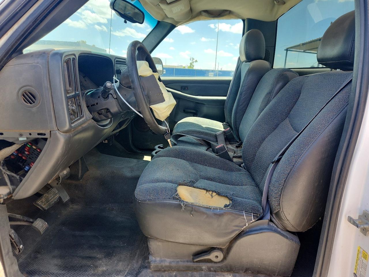 2006 Gmc New Sierra C1500 White vin: 1GTEC14ZX6E262163