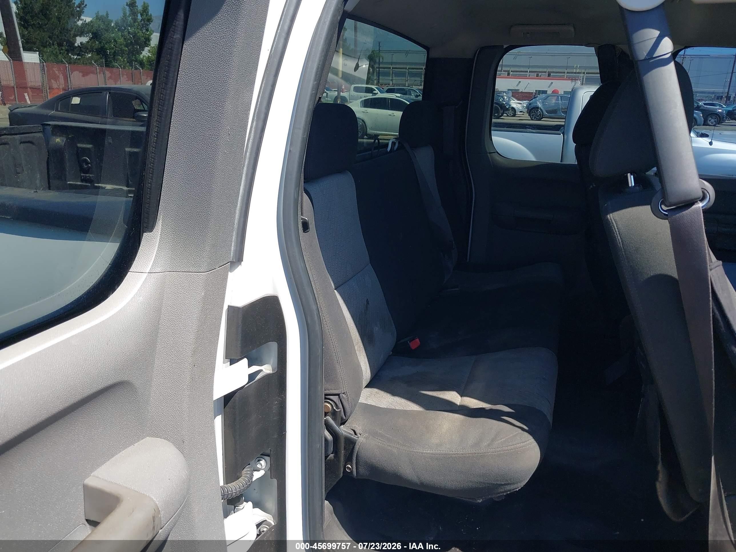 2007 Gmc Sierra 1500 Work Truck White vin: 1GTEC19C37Z512907