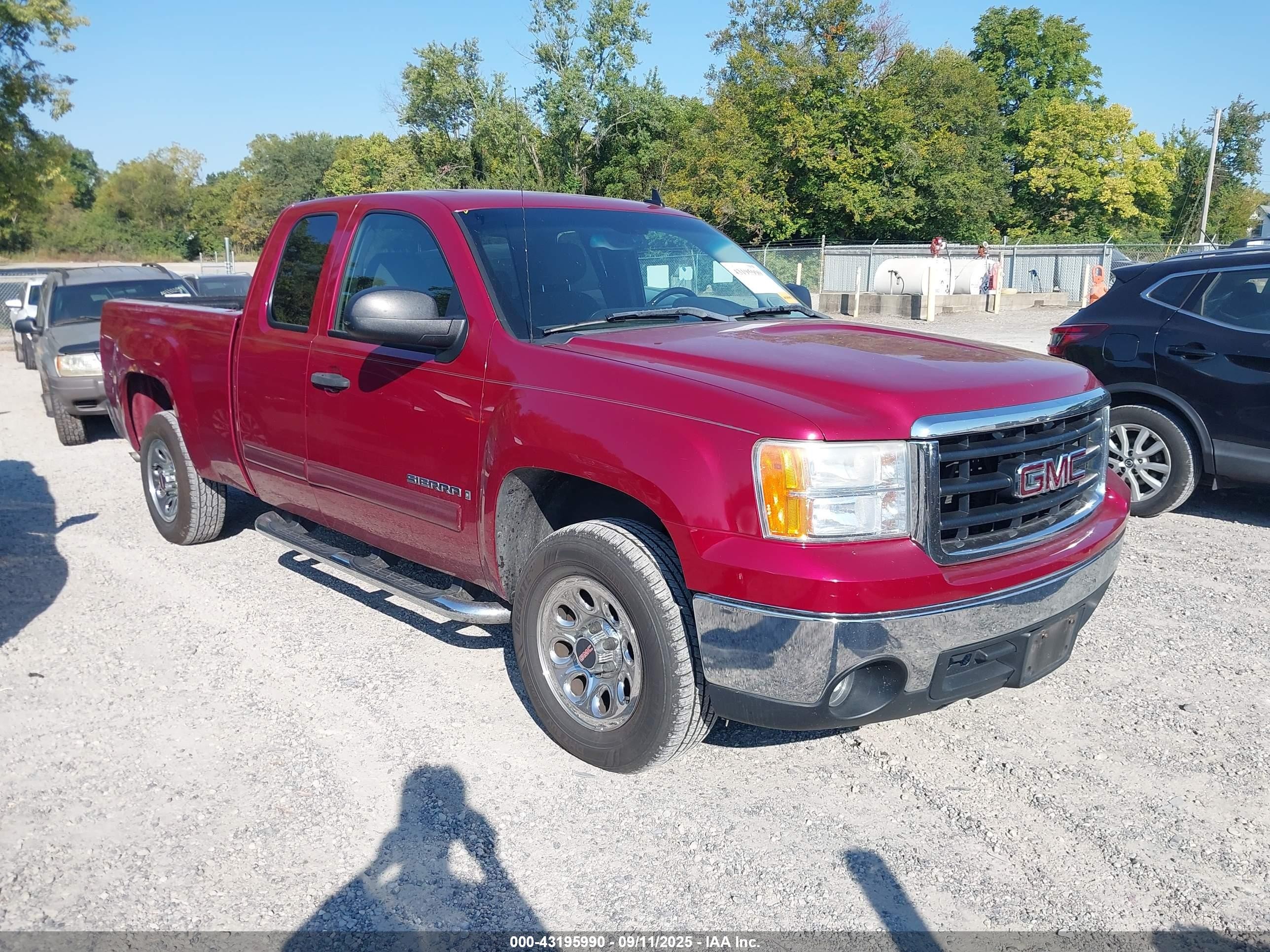 2007 Gmc Sierra 1500 Sle1 Red vin: 1GTEC19J17Z573557