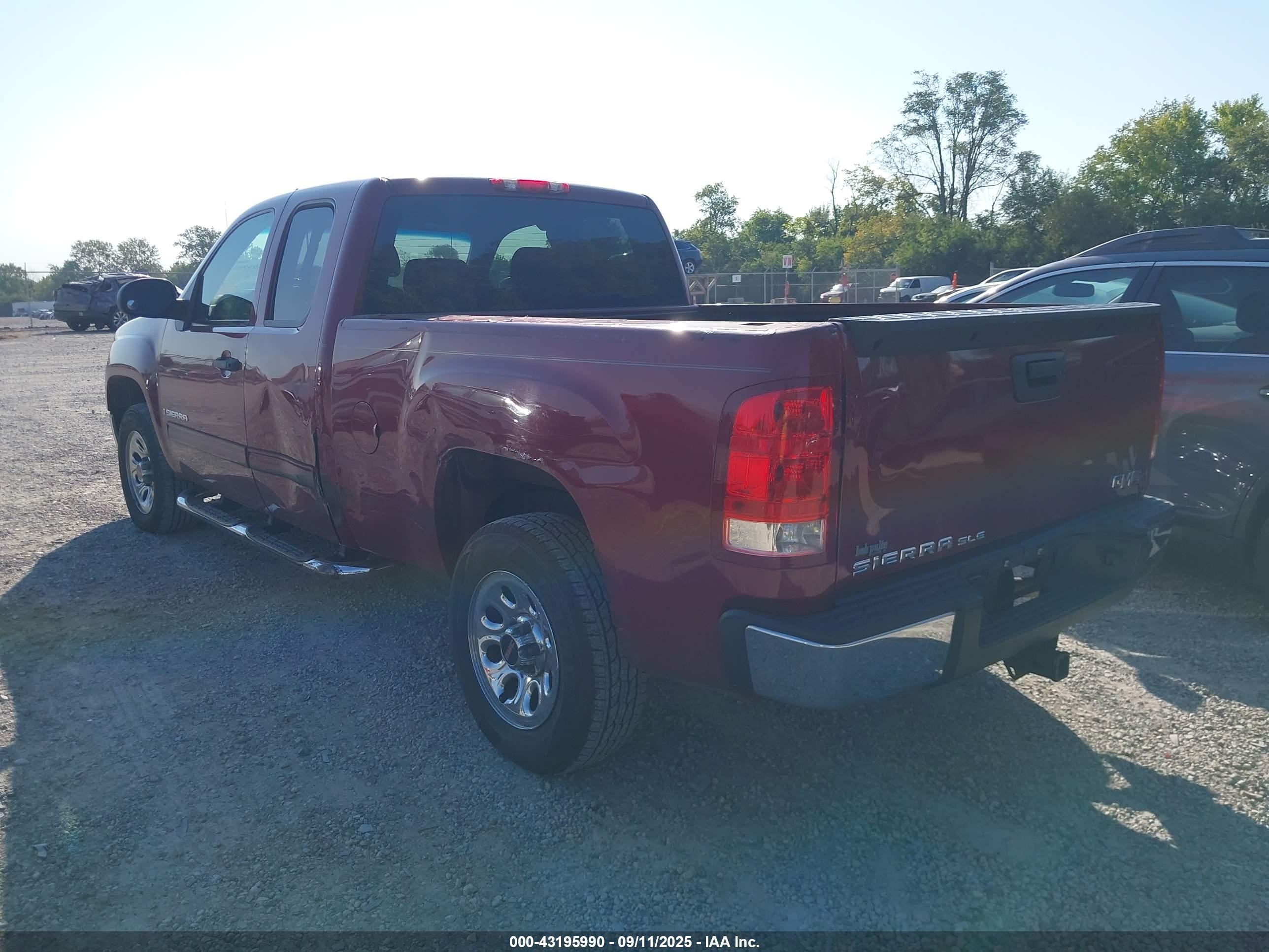 2007 Gmc Sierra 1500 Sle1 Red vin: 1GTEC19J17Z573557