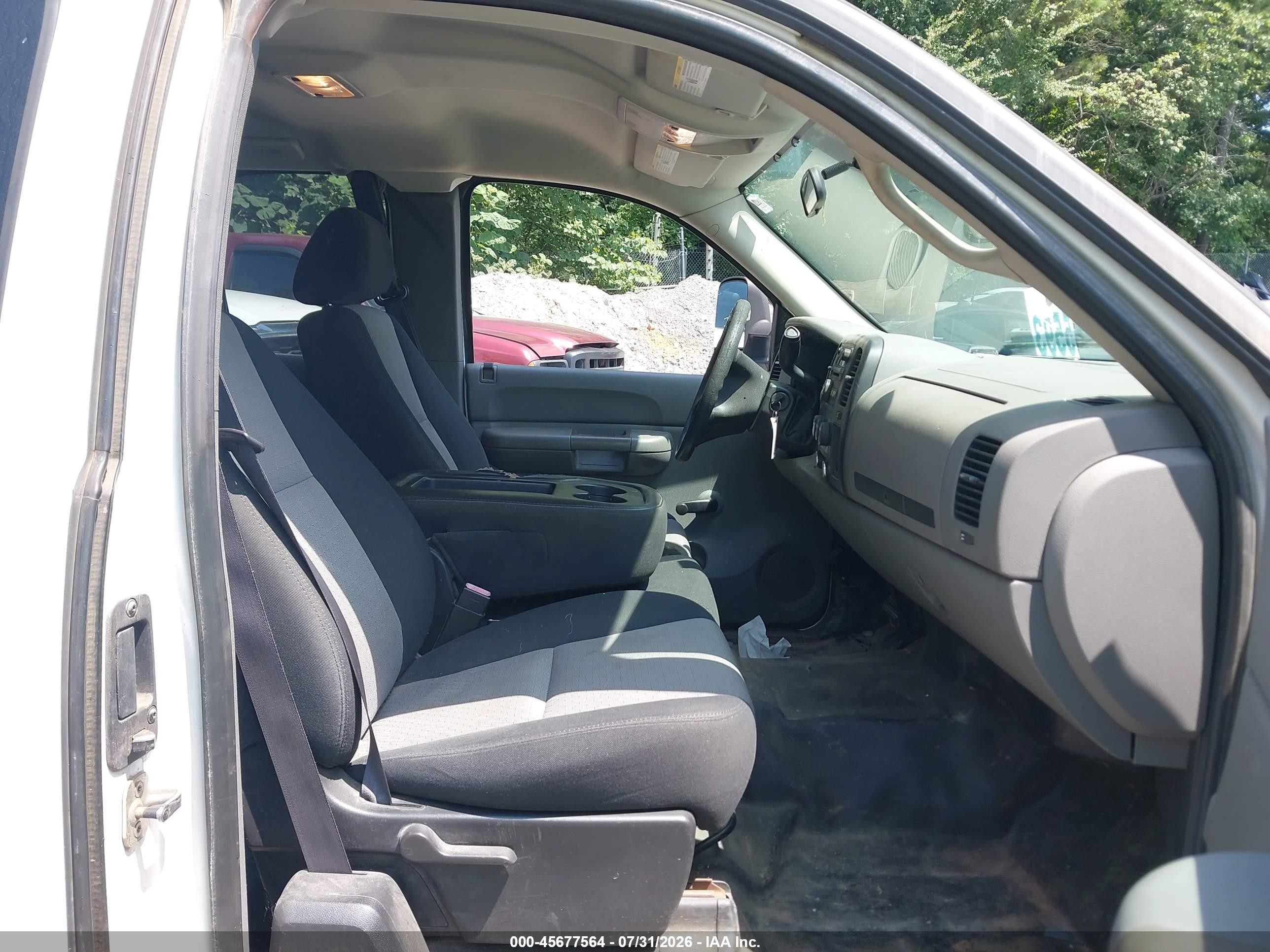 2008 Gmc Sierra 1500 Work Truck White vin: 1GTEC19J58E179374