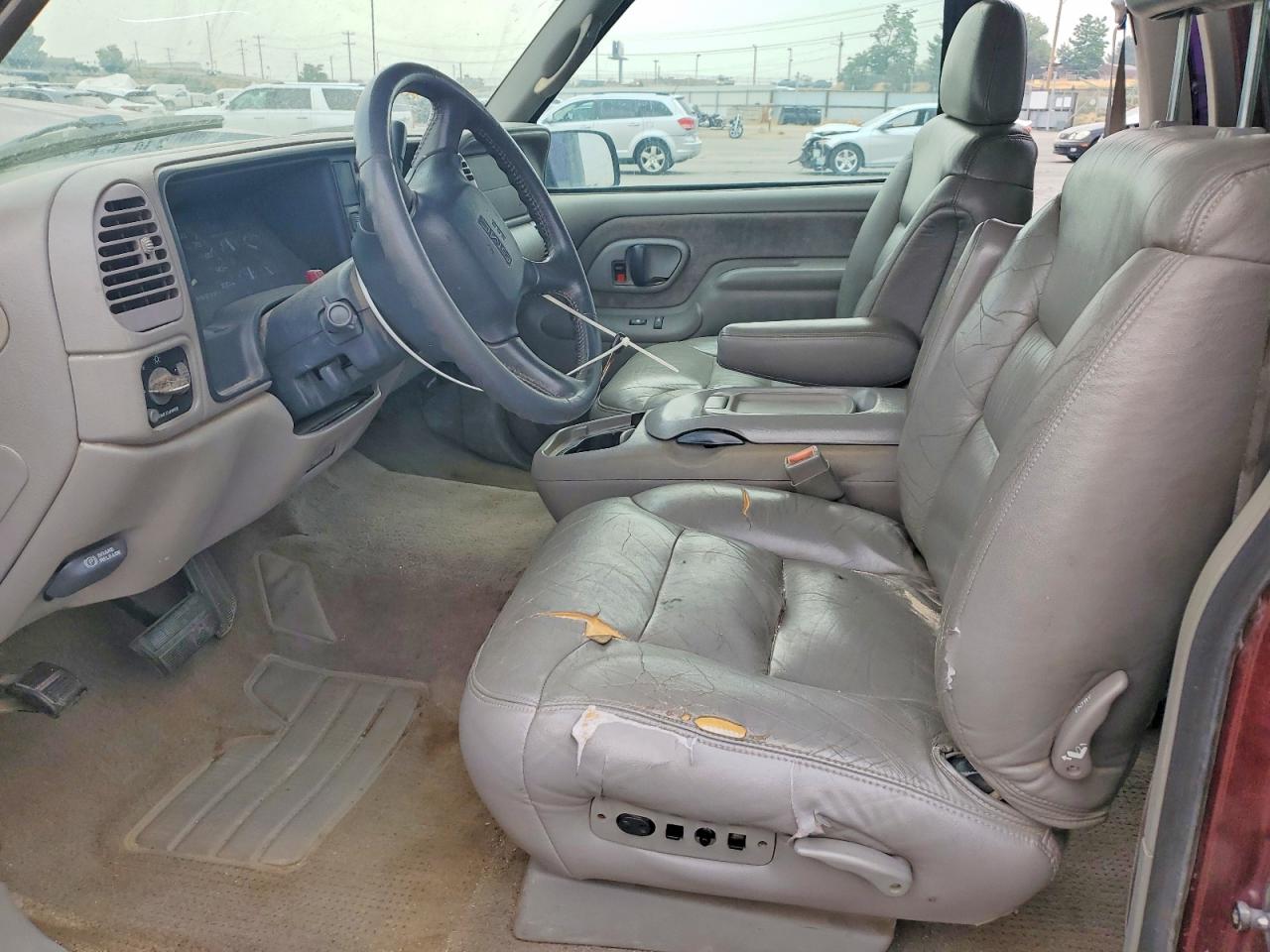 1998 Gmc Sierra C1500 Maroon vin: 1GTEC19M4WR511451
