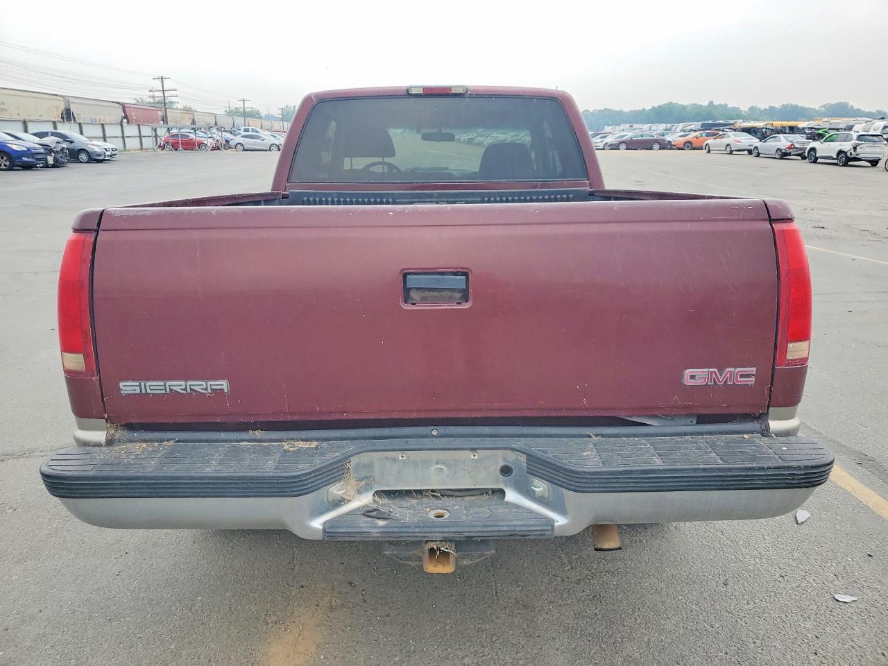 1998 Gmc Sierra C1500 Maroon vin: 1GTEC19M4WR511451