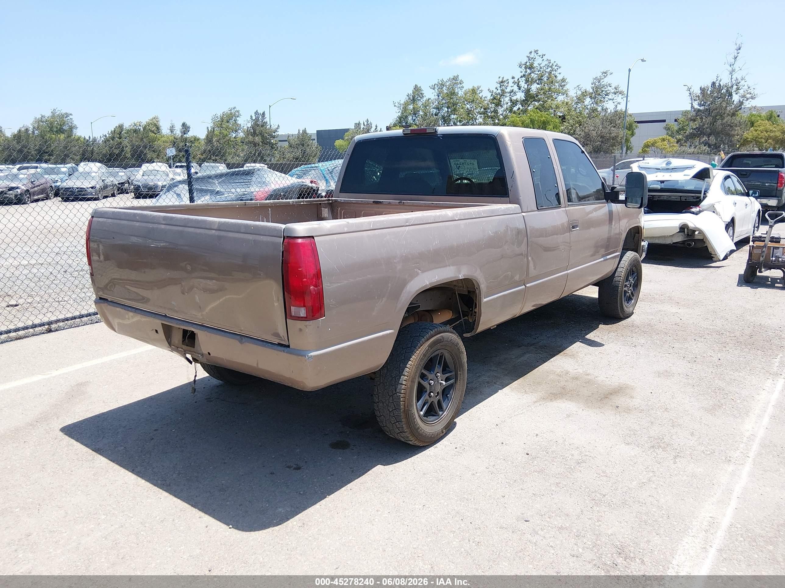 1997 Gmc Sierra 1500 Sl Wideside Brown vin: 1GTEC19RXVE511942