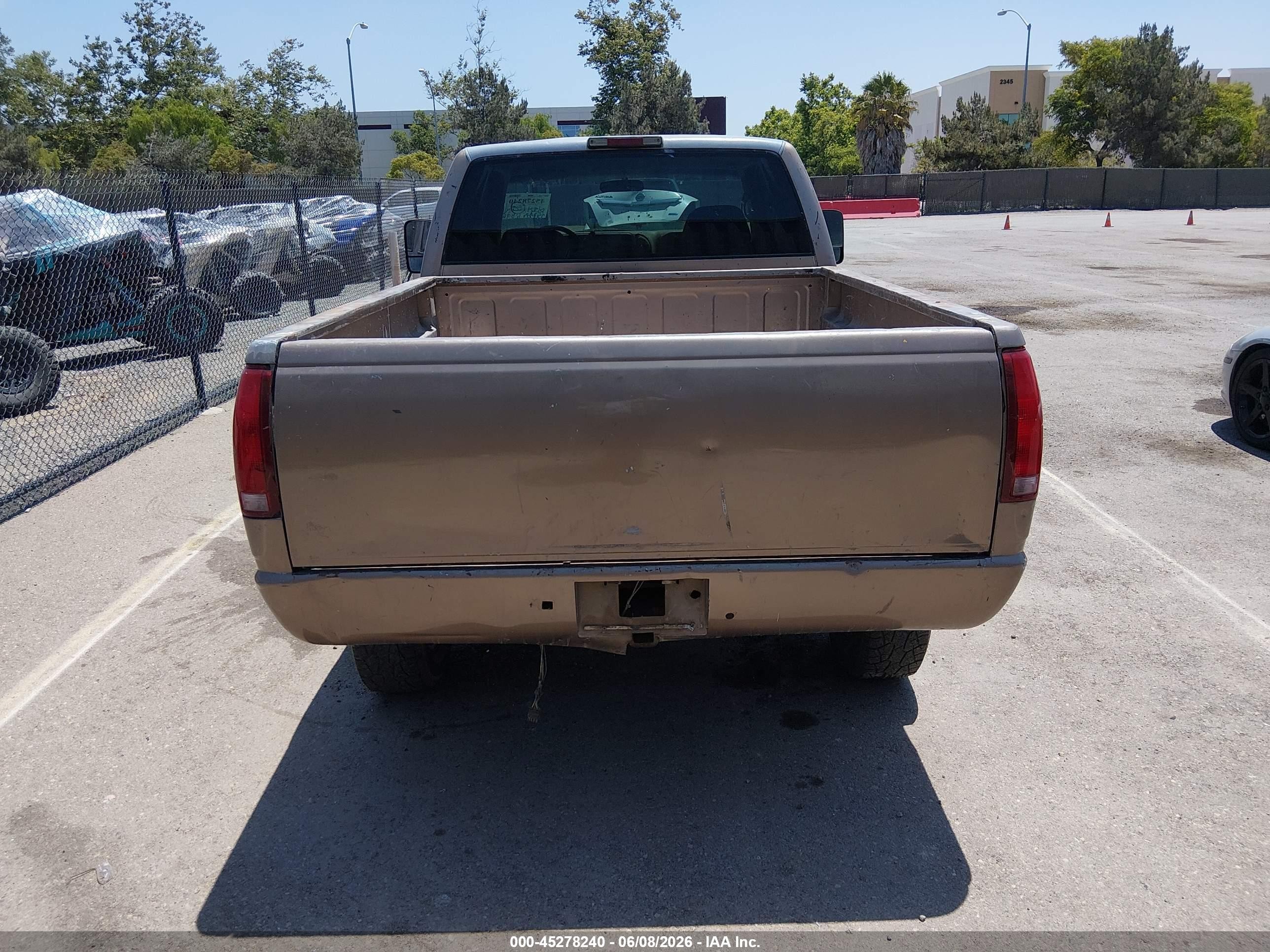 1997 Gmc Sierra 1500 Sl Wideside Brown vin: 1GTEC19RXVE511942