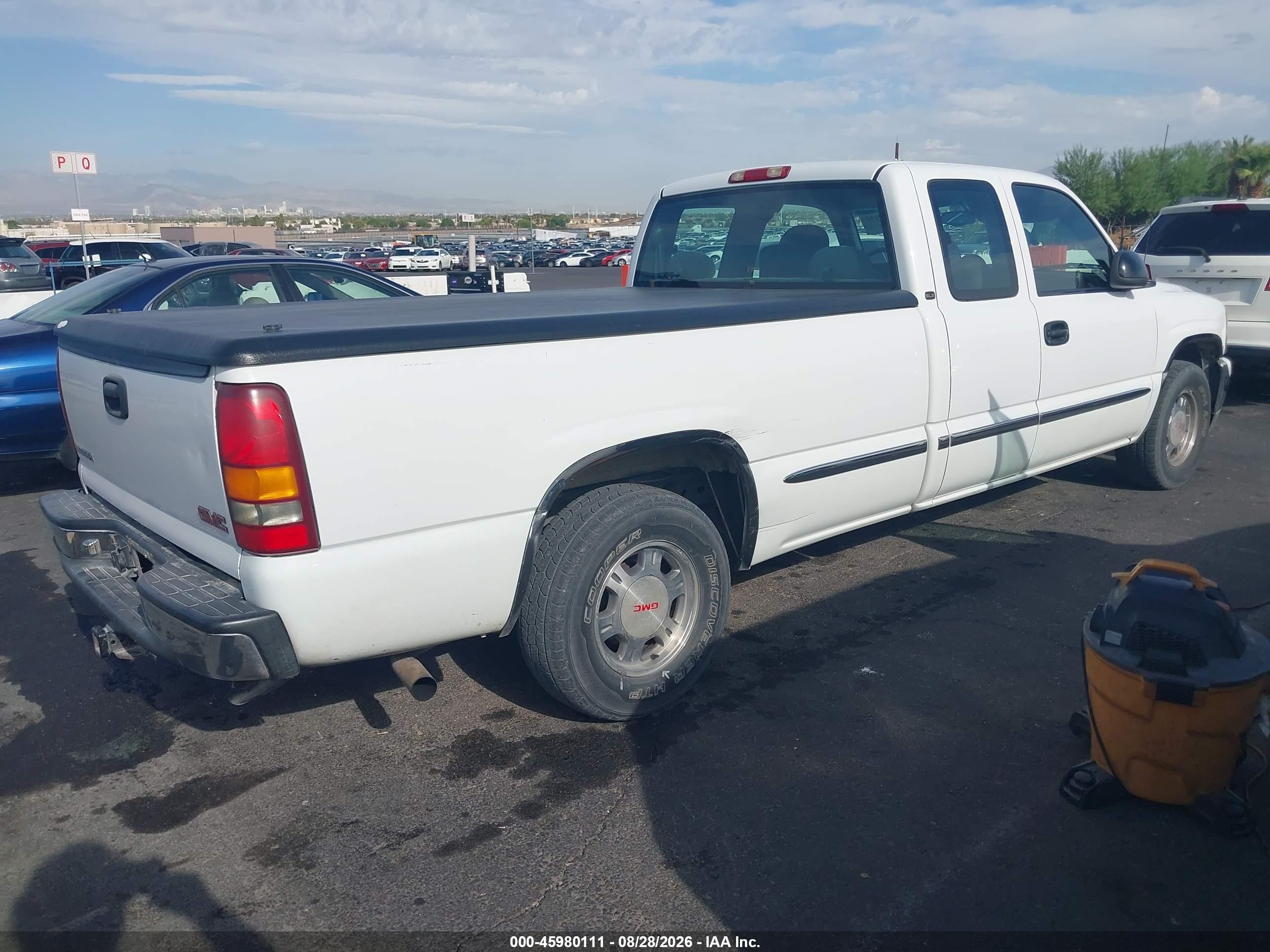 2001 Gmc Sierra 1500 Sle White vin: 1GTEC19T01E282970