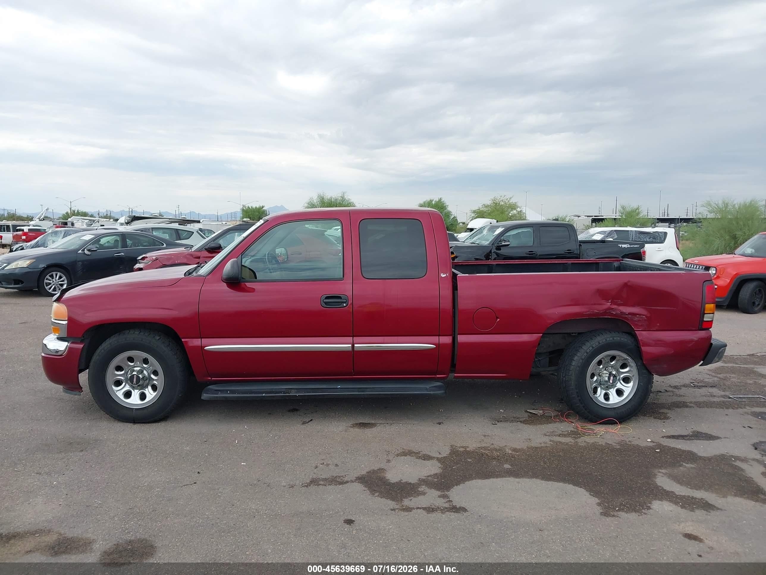 2005 Gmc Sierra 1500 Sle Burgundy vin: 1GTEC19T05Z356757
