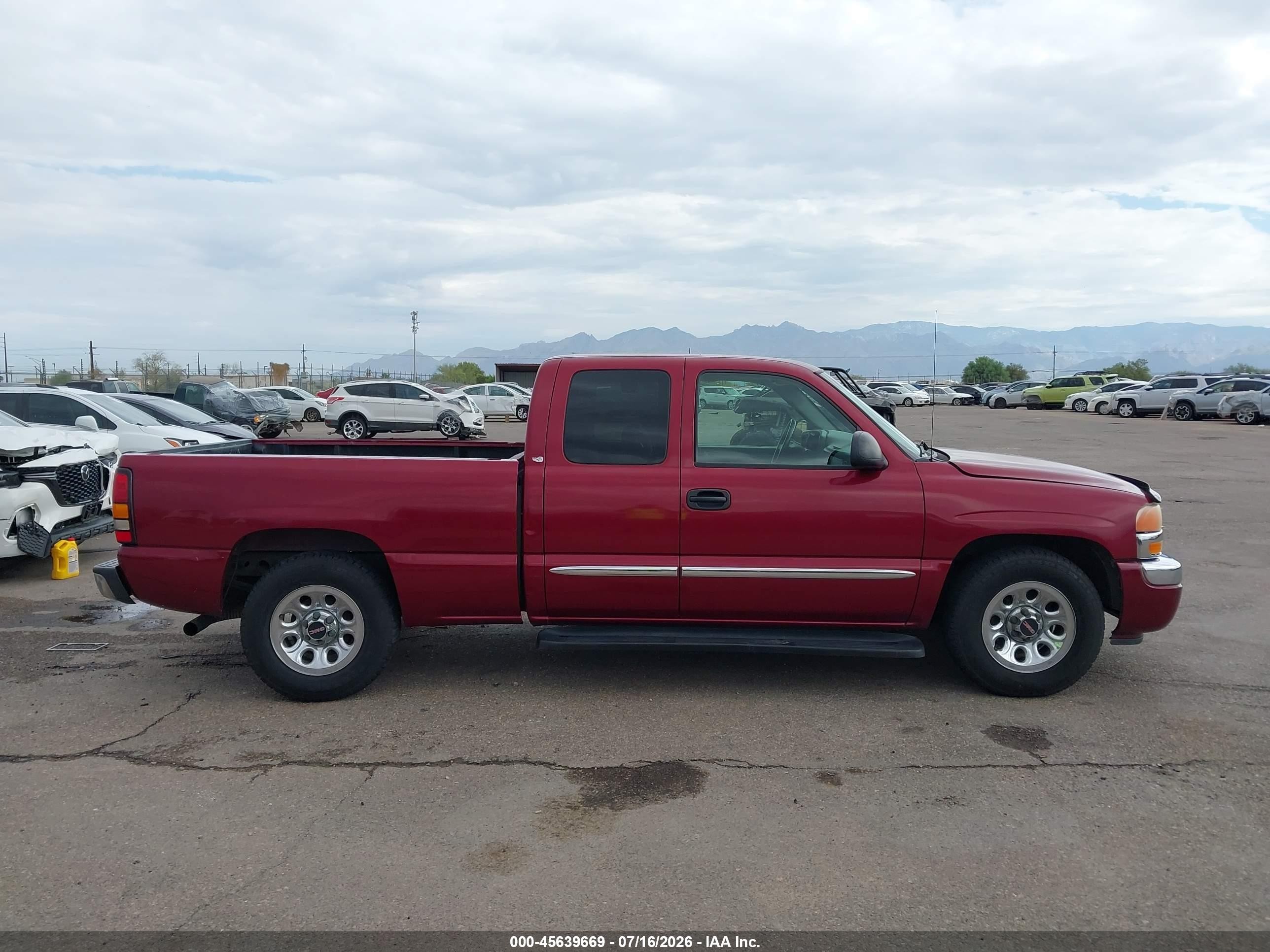 2005 Gmc Sierra 1500 Sle Burgundy vin: 1GTEC19T05Z356757