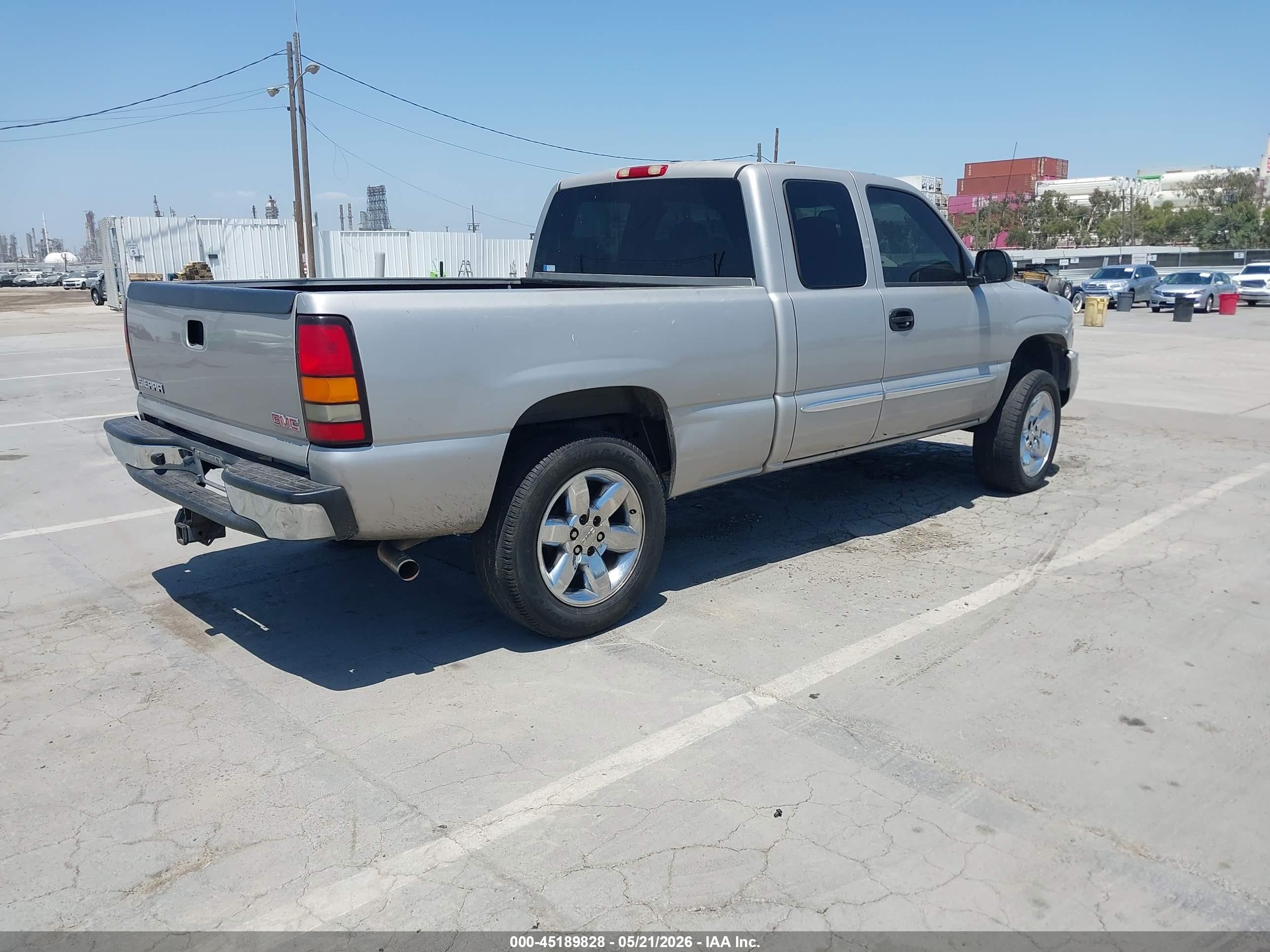 2005 Gmc Sierra 1500 Sle Beige vin: 1GTEC19T15Z182407