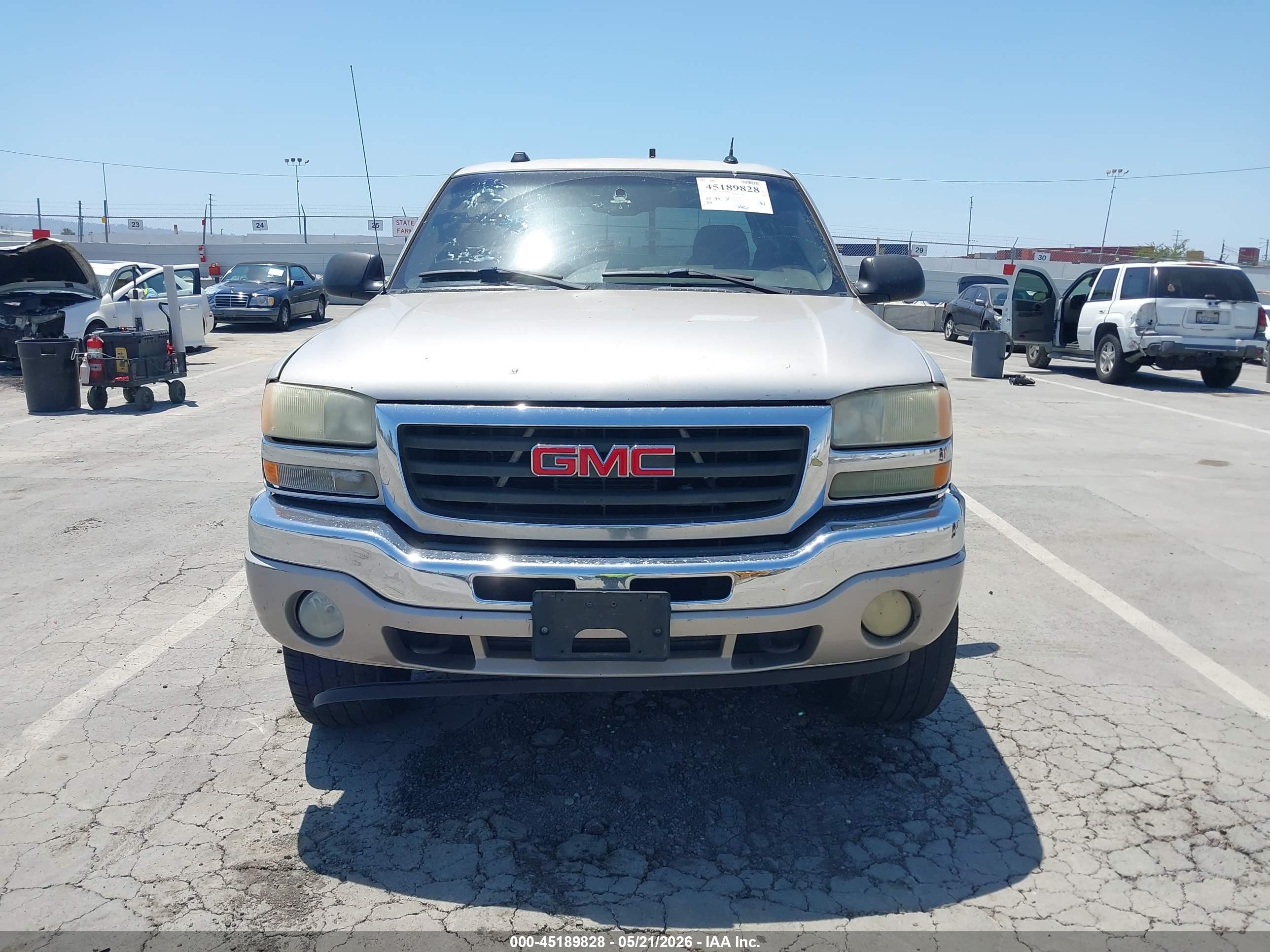 2005 Gmc Sierra 1500 Sle Beige vin: 1GTEC19T15Z182407