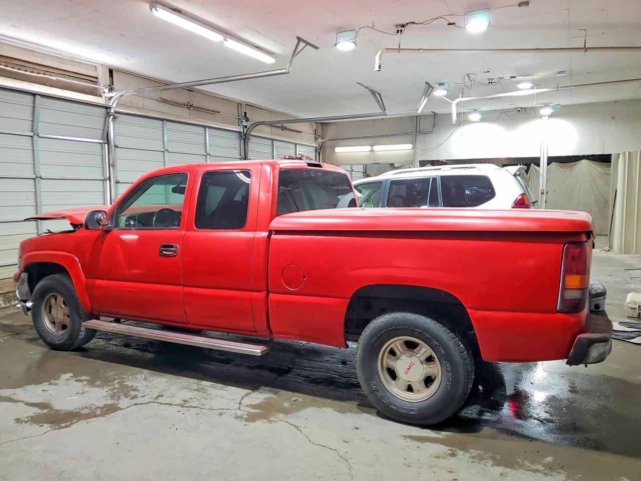 2002 Gmc New Sierra C1500 Red vin: 1GTEC19T22Z240990