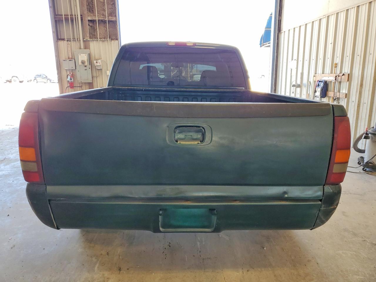 2004 Gmc New Sierra C1500 Green vin: 1GTEC19T54Z242901