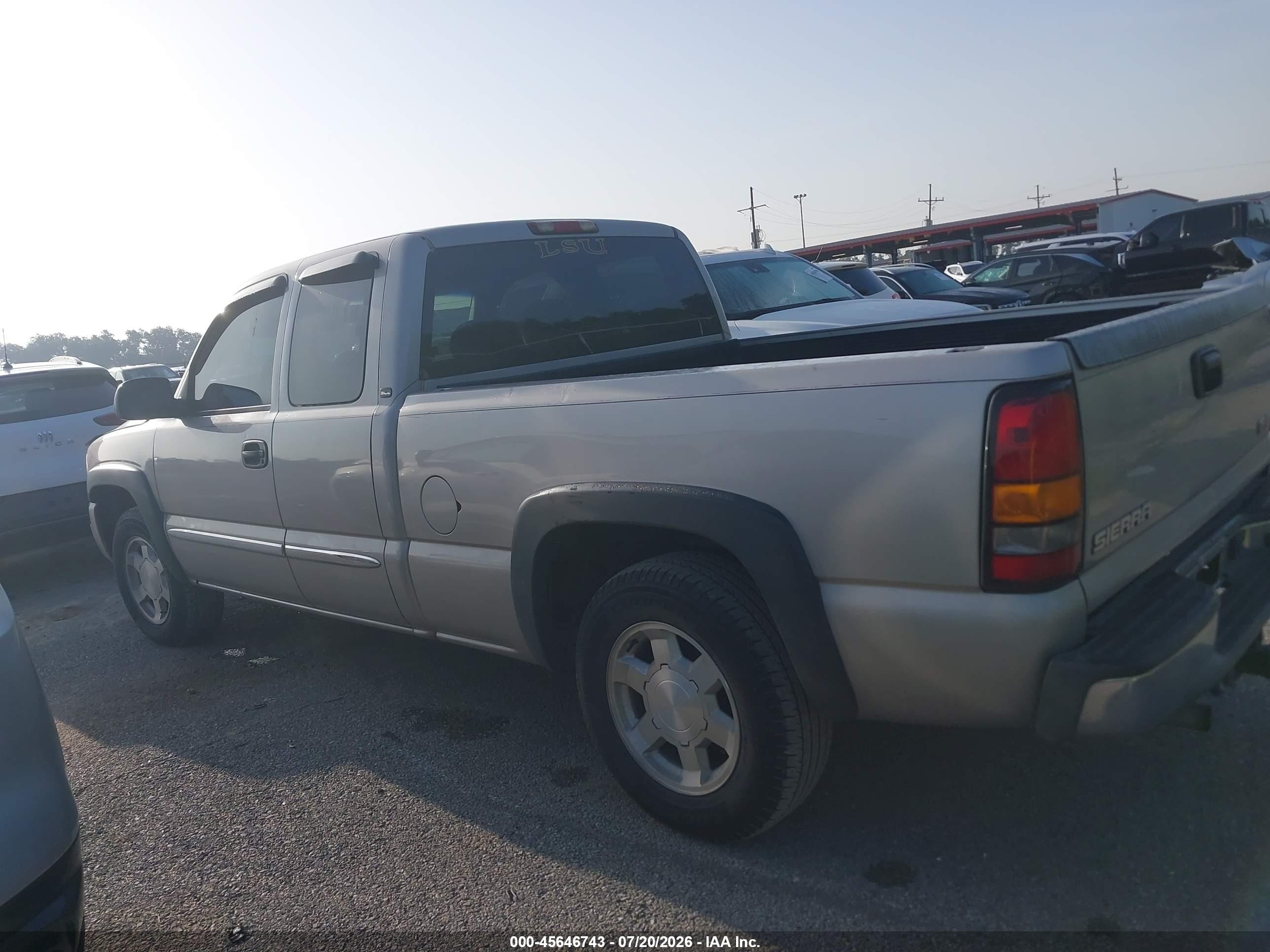 2005 Gmc Sierra 1500 Sle Beige vin: 1GTEC19T55Z348914