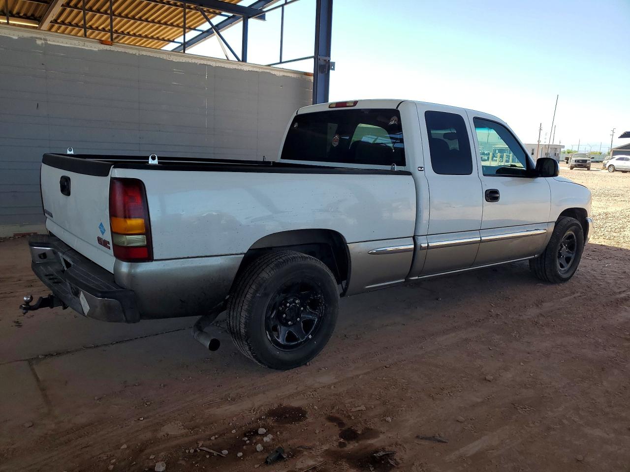 2000 Gmc New Sierra C1500 White vin: 1GTEC19T5YZ173309