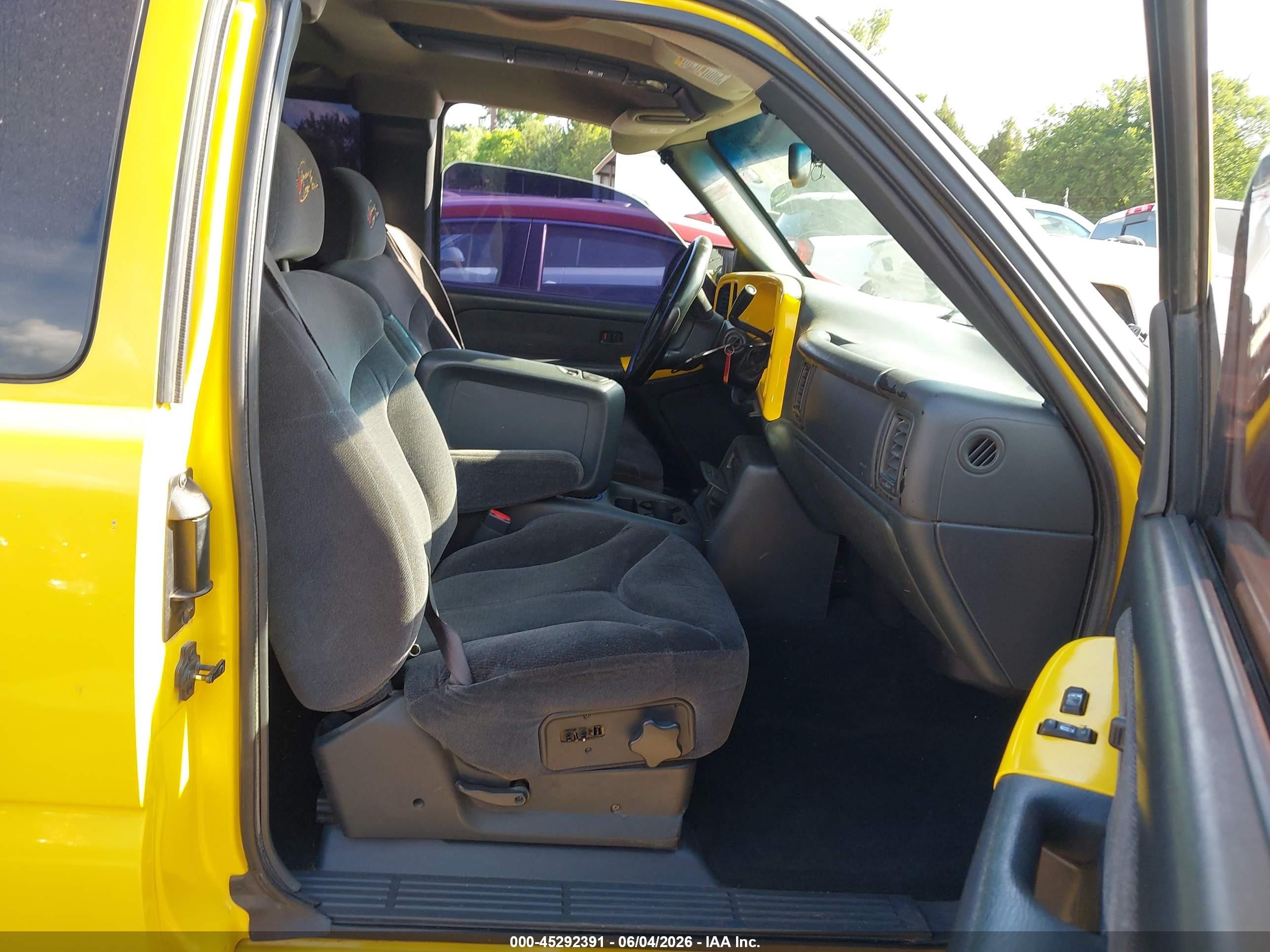 2002 Gmc Sierra 1500 Sle Yellow vin: 1GTEC19T62Z293028