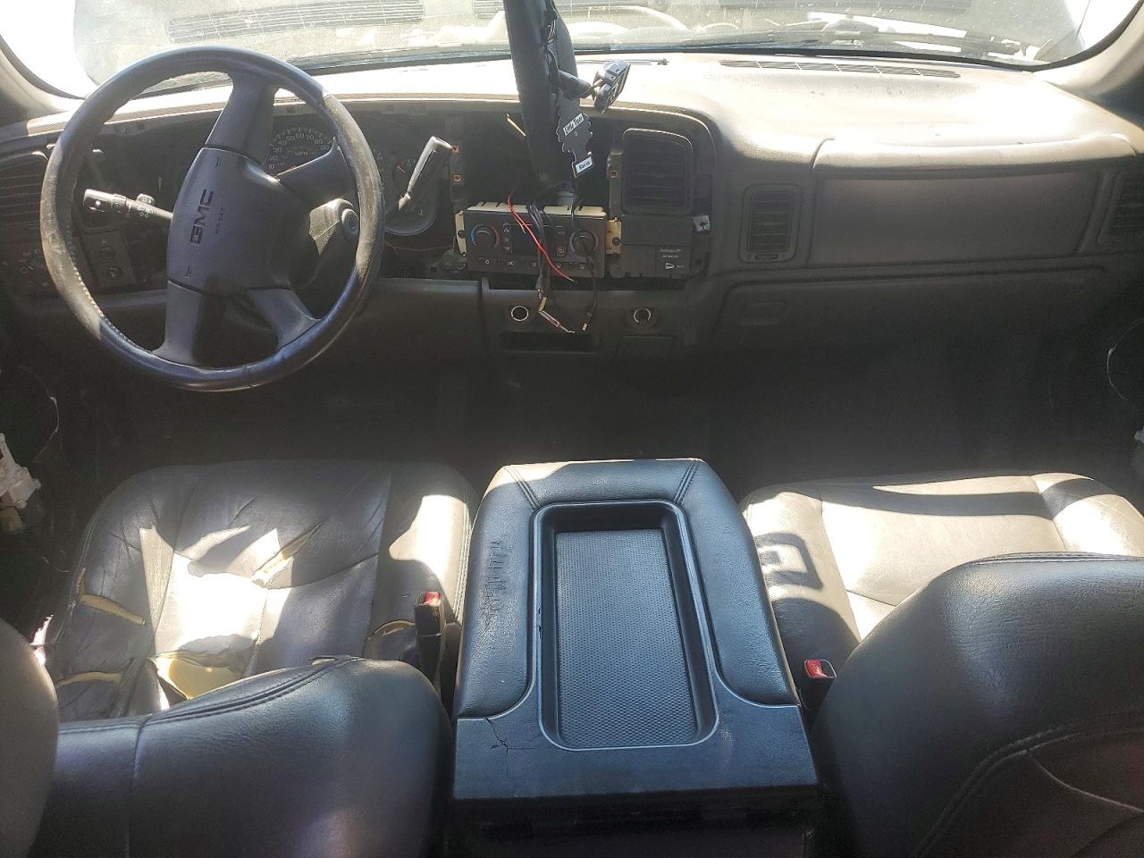 2004 Gmc New Sierra C1500 Black vin: 1GTEC19T64Z320036
