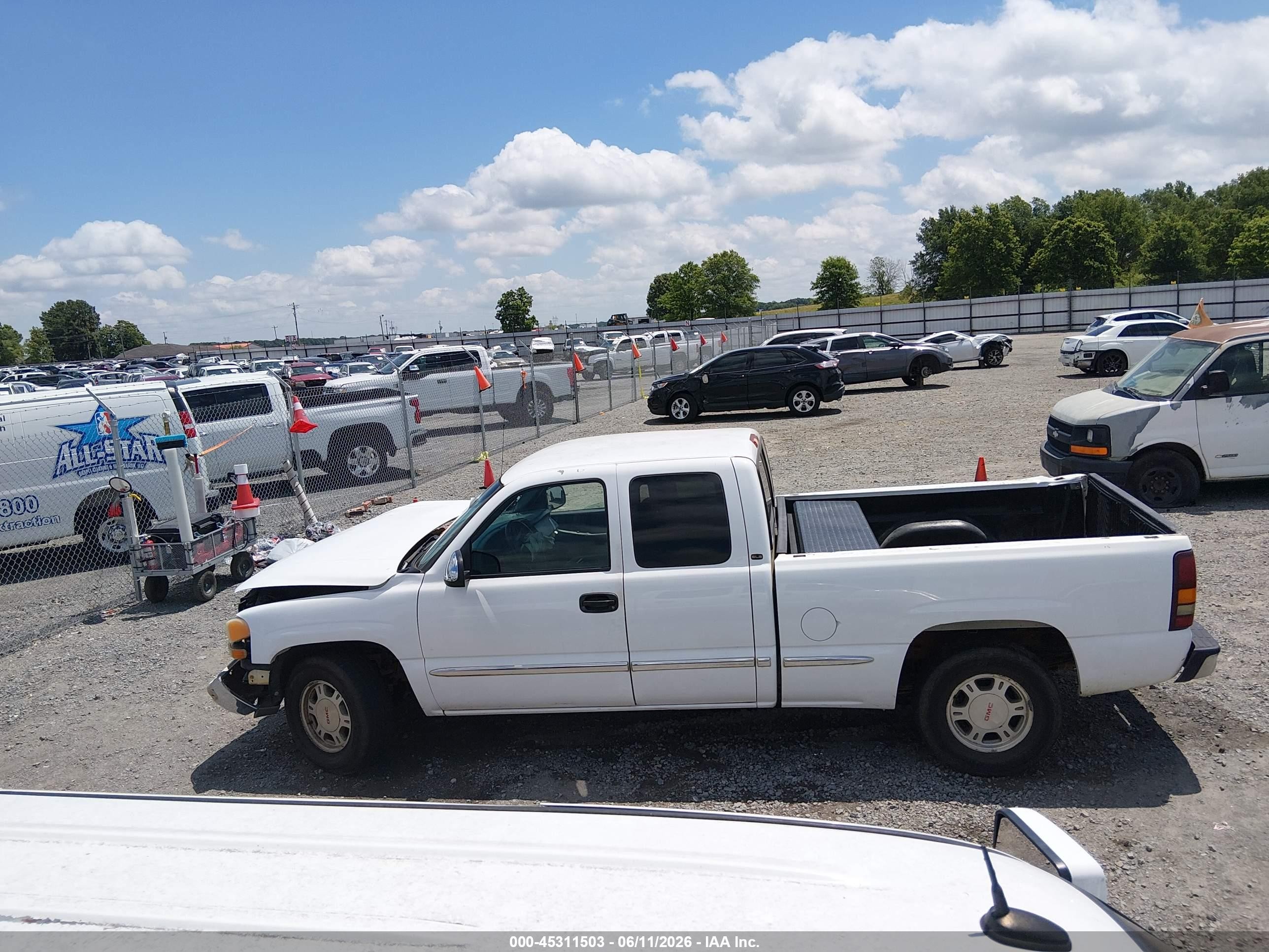 2001 Gmc Sierra 1500 Sle White vin: 1GTEC19T71Z108791
